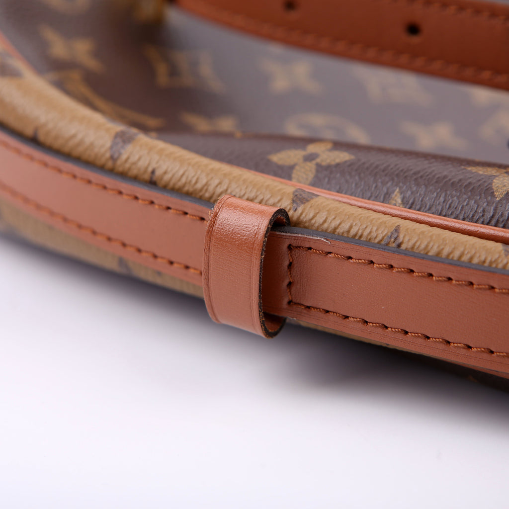 Loop Hobo Reverse Monogram