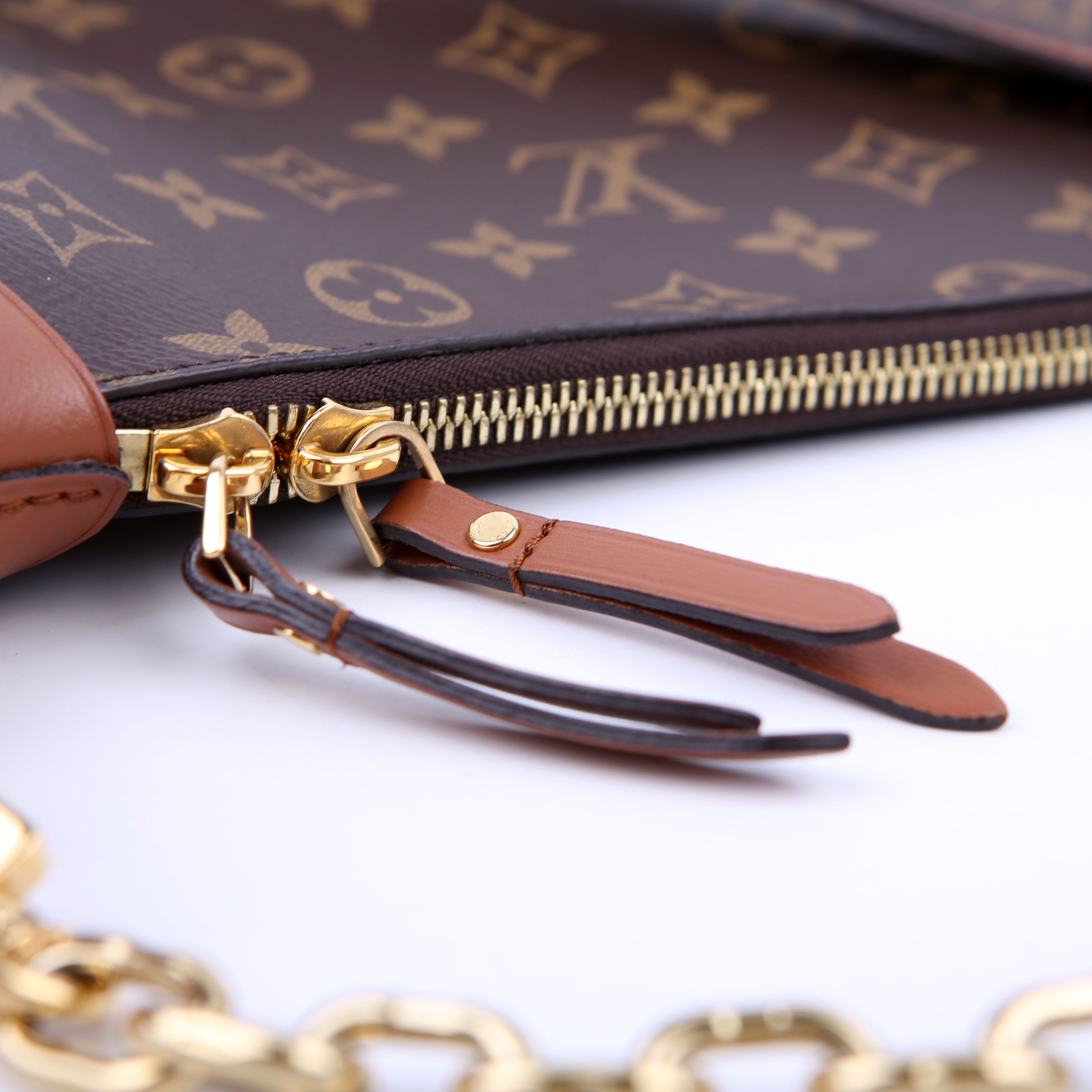 Loop Hobo Reverse Monogram