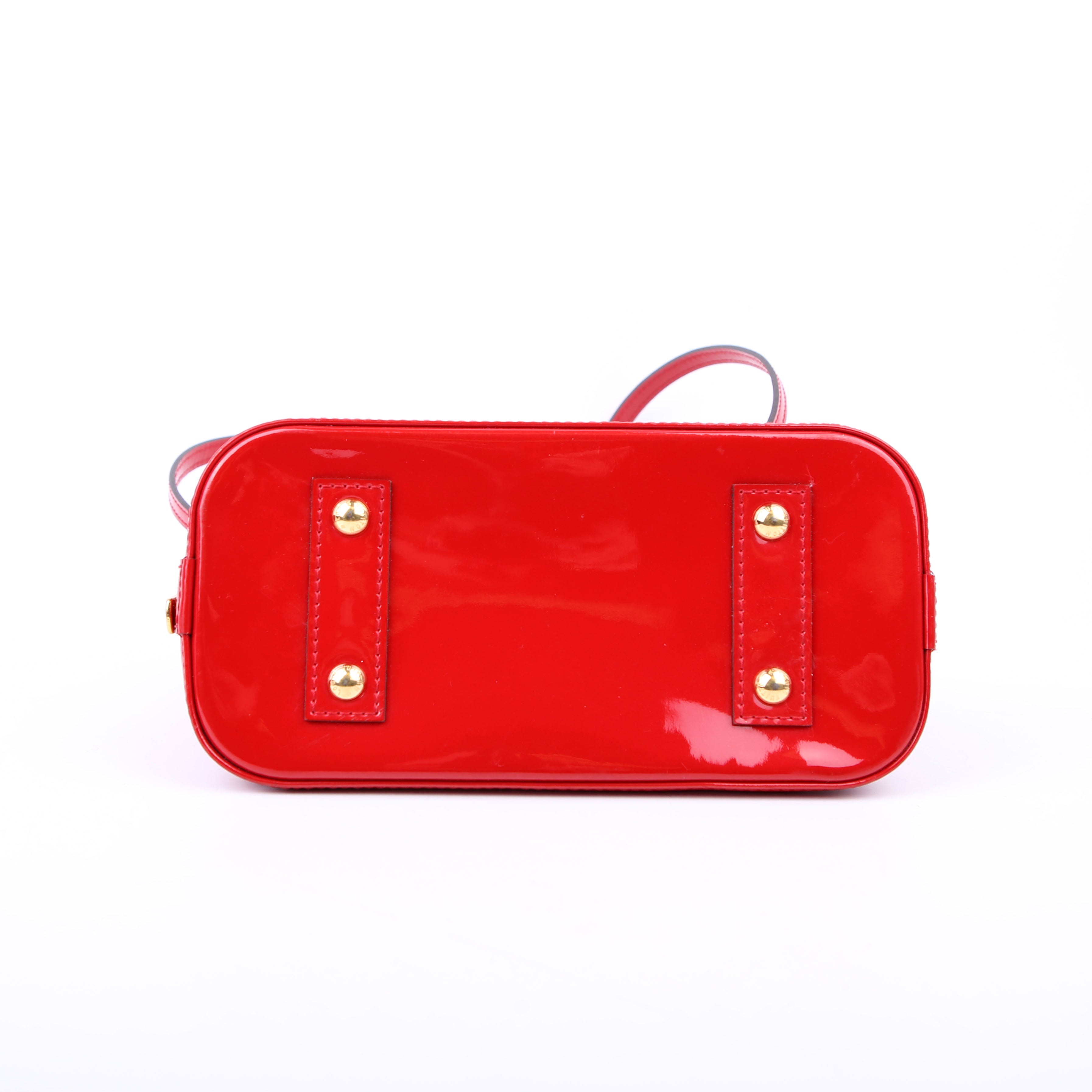 Alma BB Vernis Red