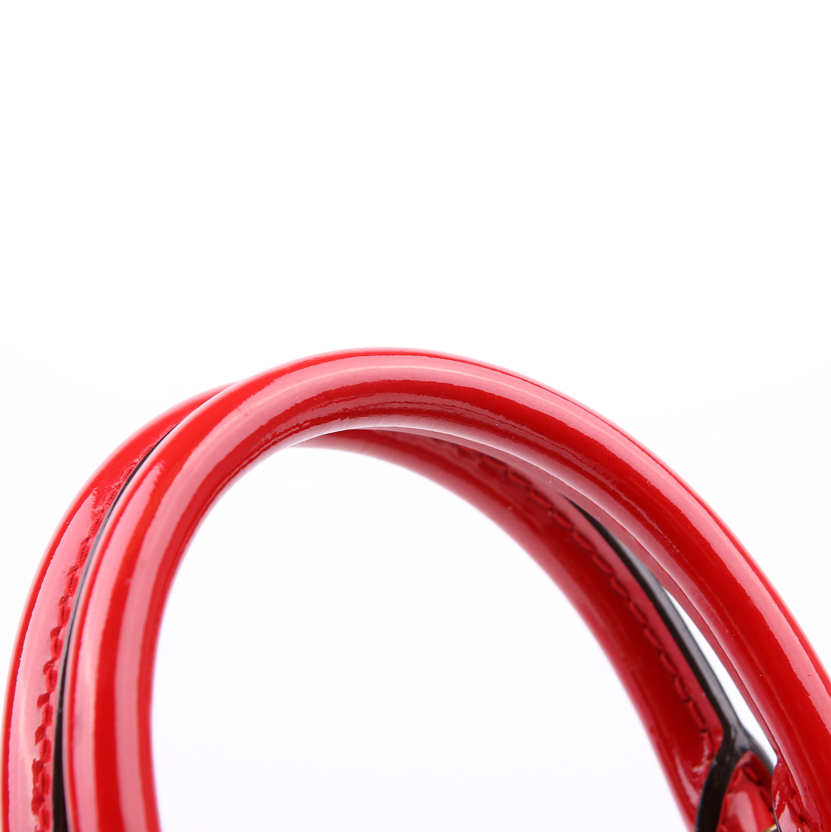 Alma BB Vernis Red