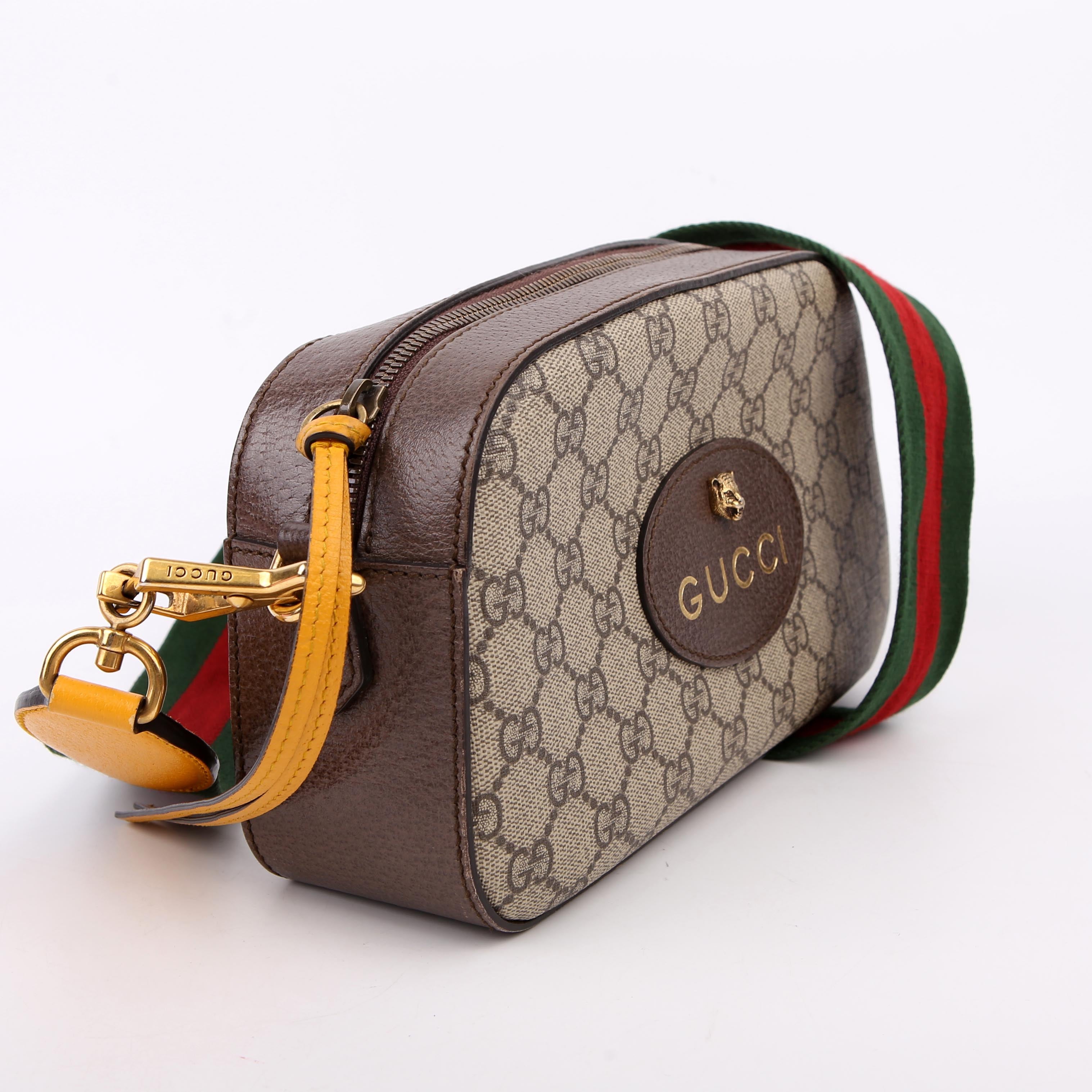 Gucci 476466 GG Supreme Messenger Bag Brown