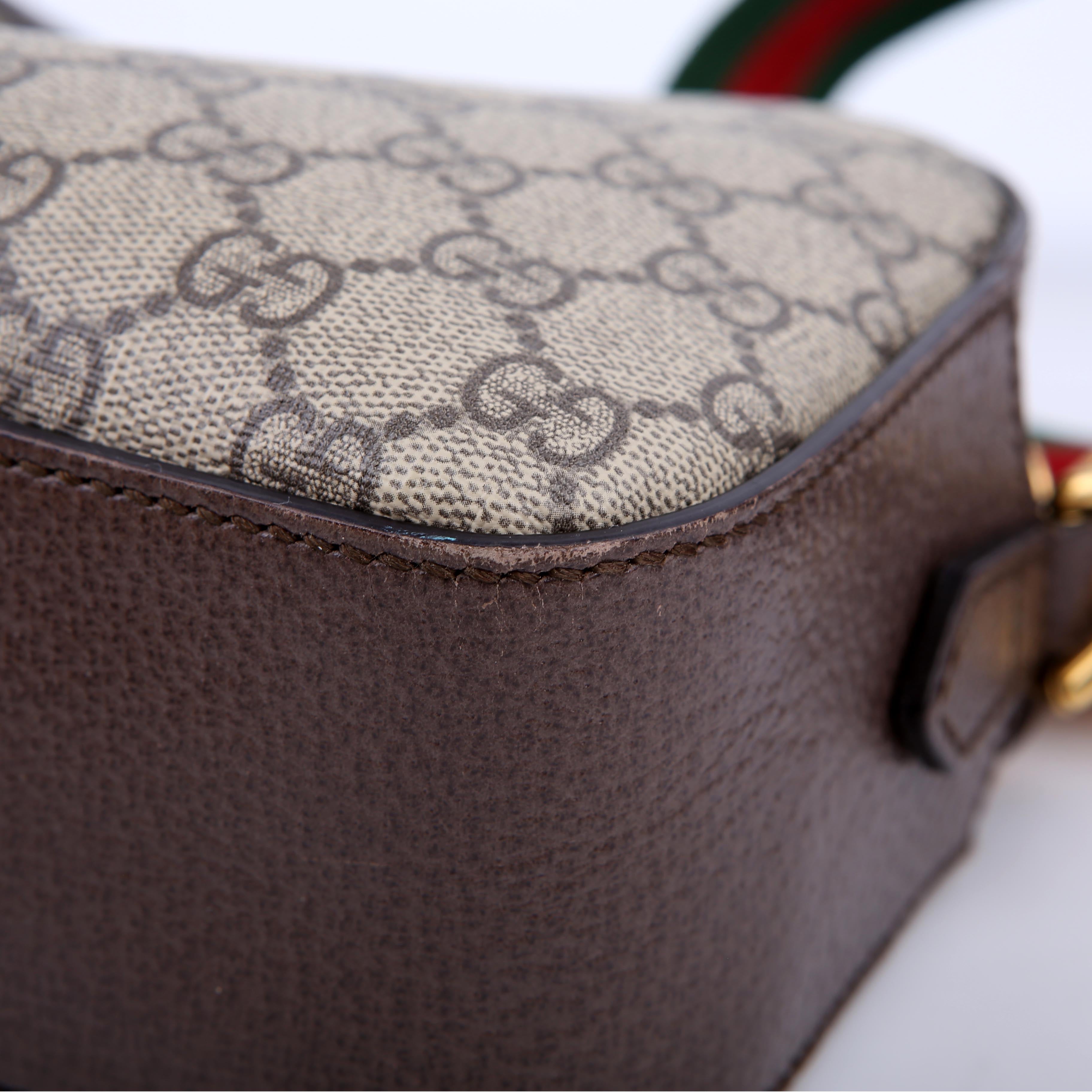 Gucci 476466 GG Supreme Messenger Bag Brown
