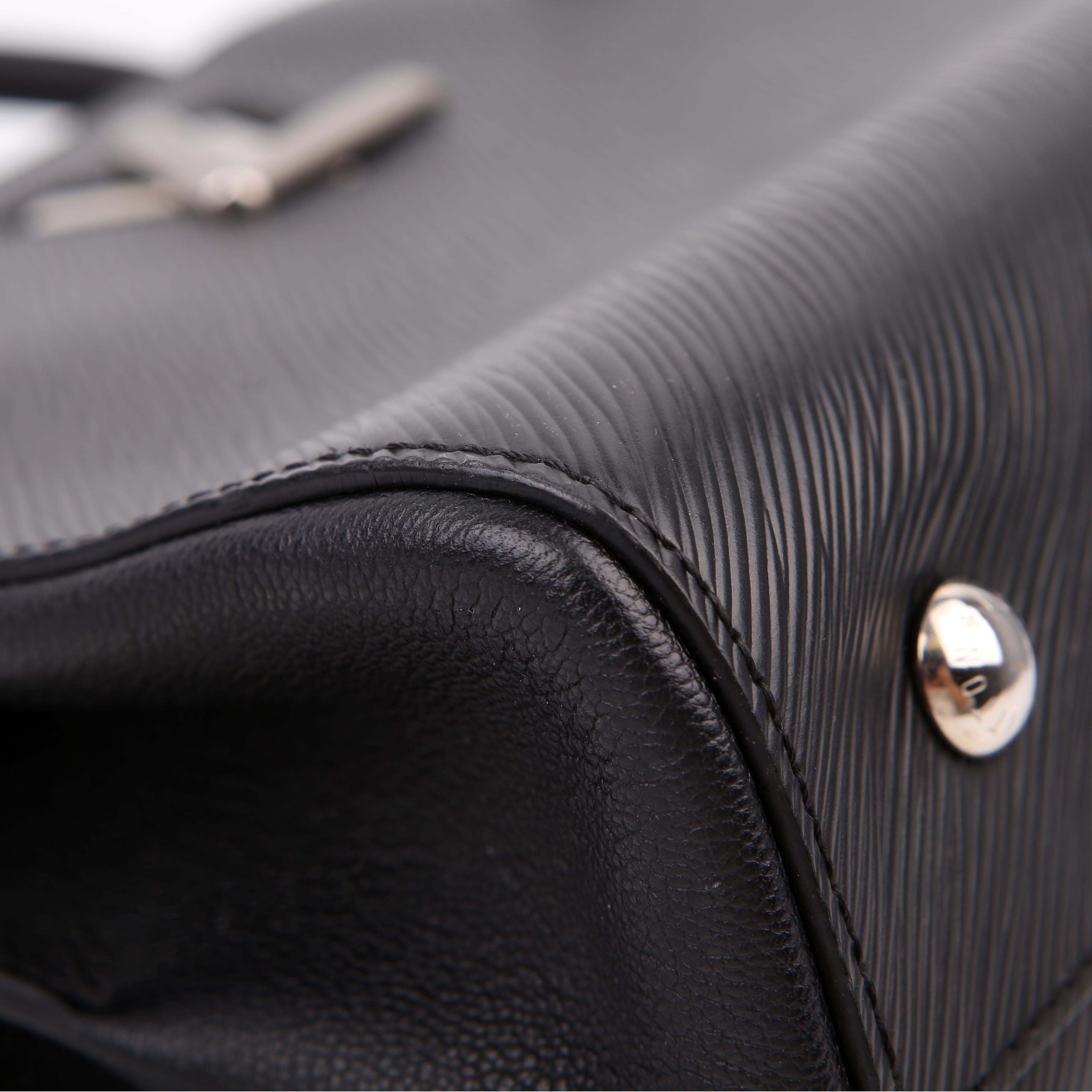 Twist Tote Epi Black