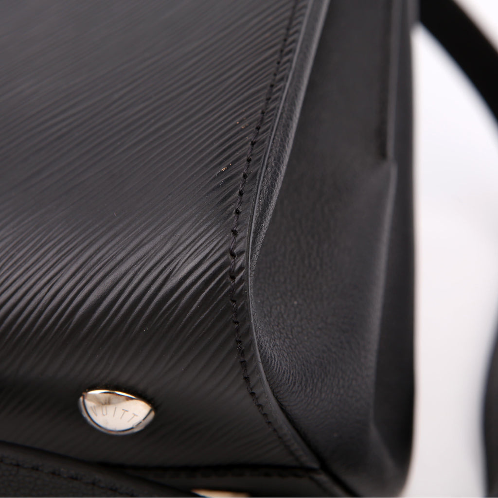 Twist Tote Epi Black
