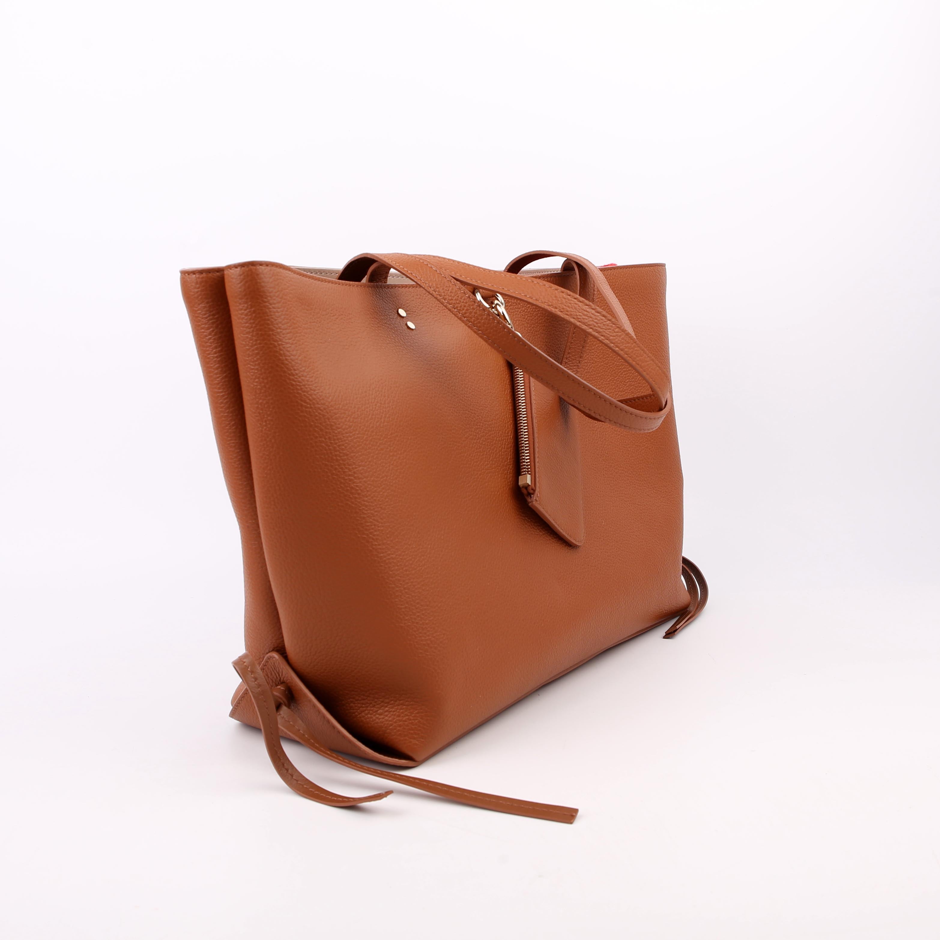 Sense Tote East/West Medium Brown