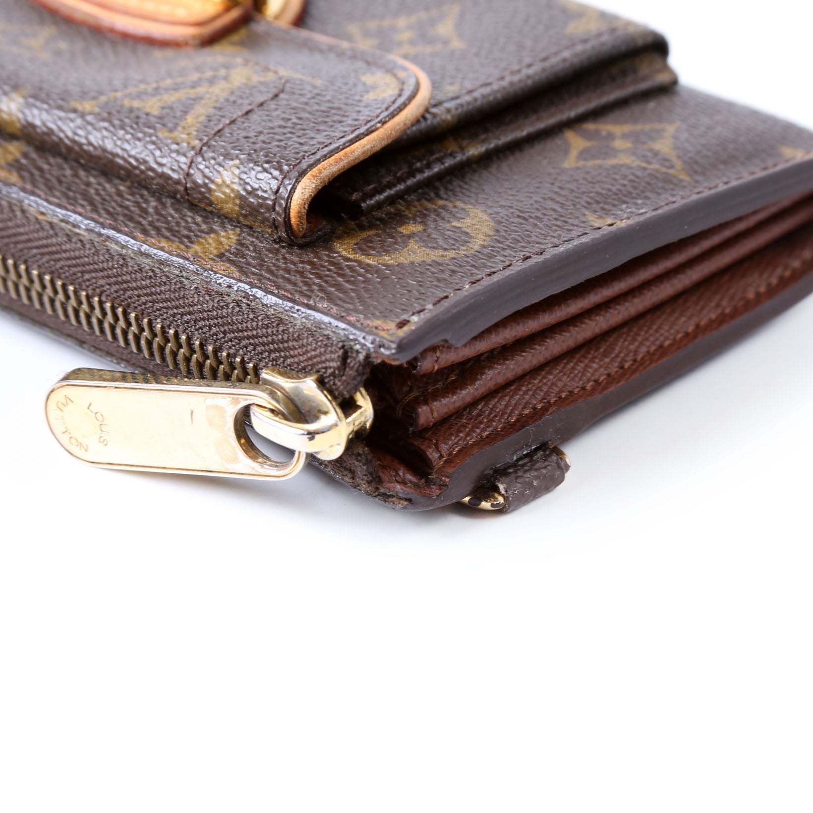 Astrid Wallet Monogram