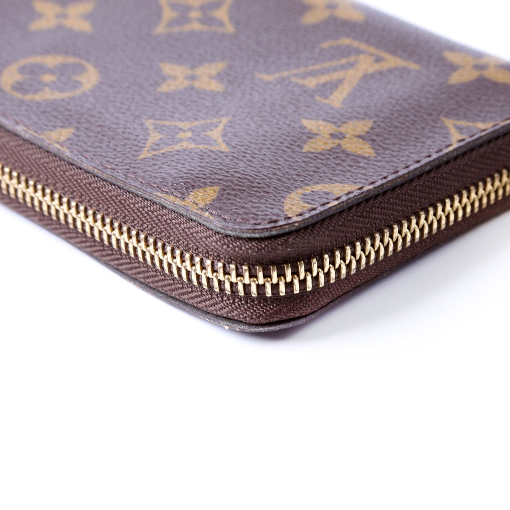 Zippy Compact Wallet Monogram