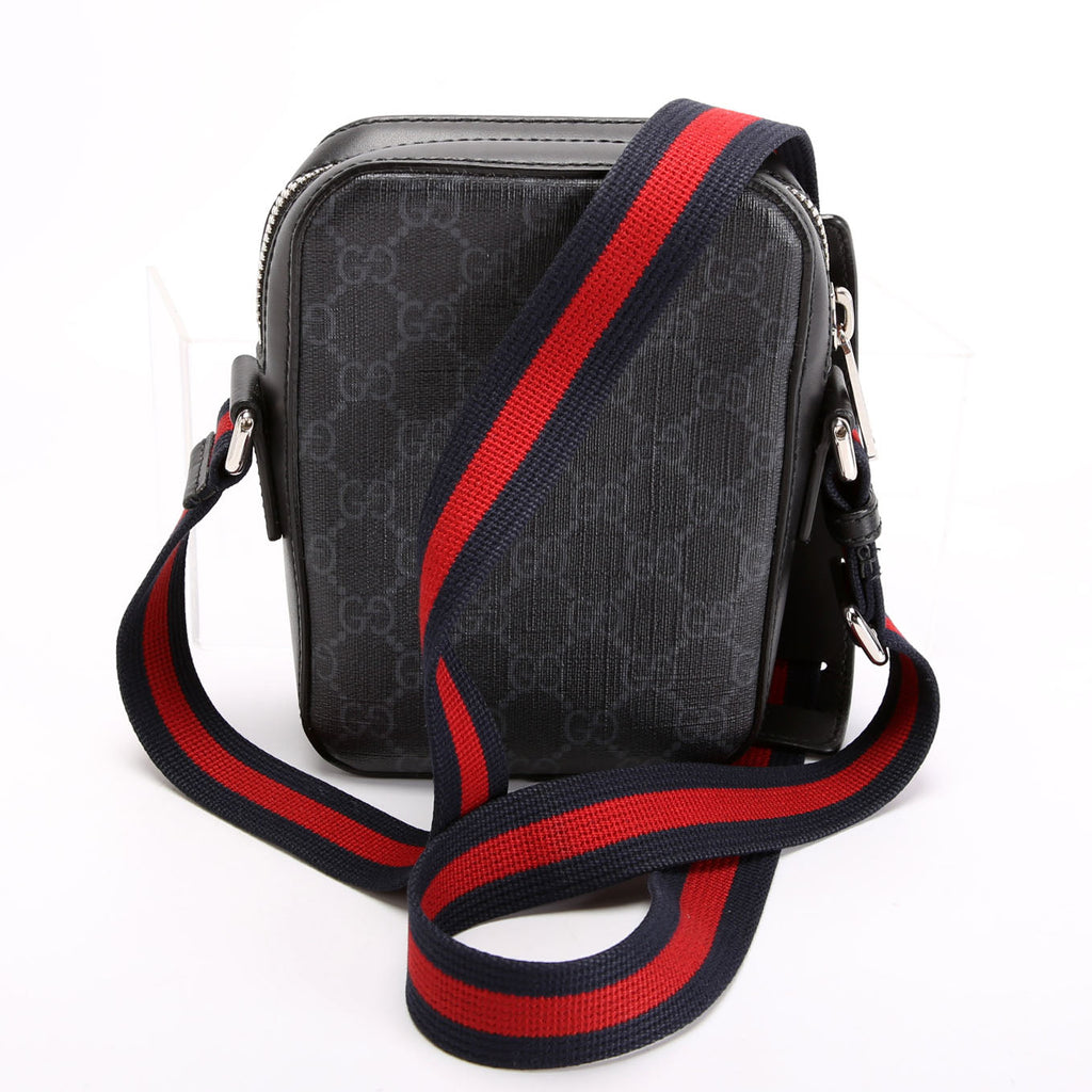 598103 GG Supreme Messenger