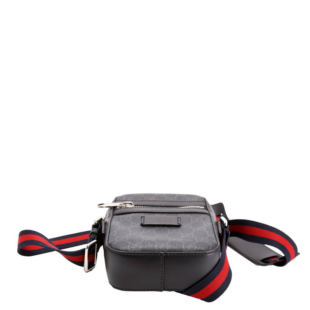 598103 GG Supreme Messenger