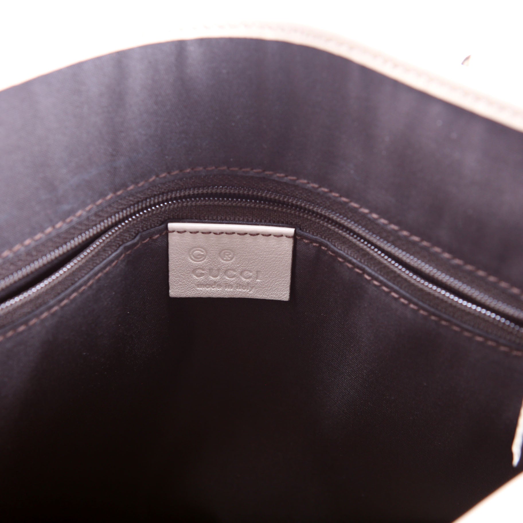 257250 GG Supreme Boot Small Tote