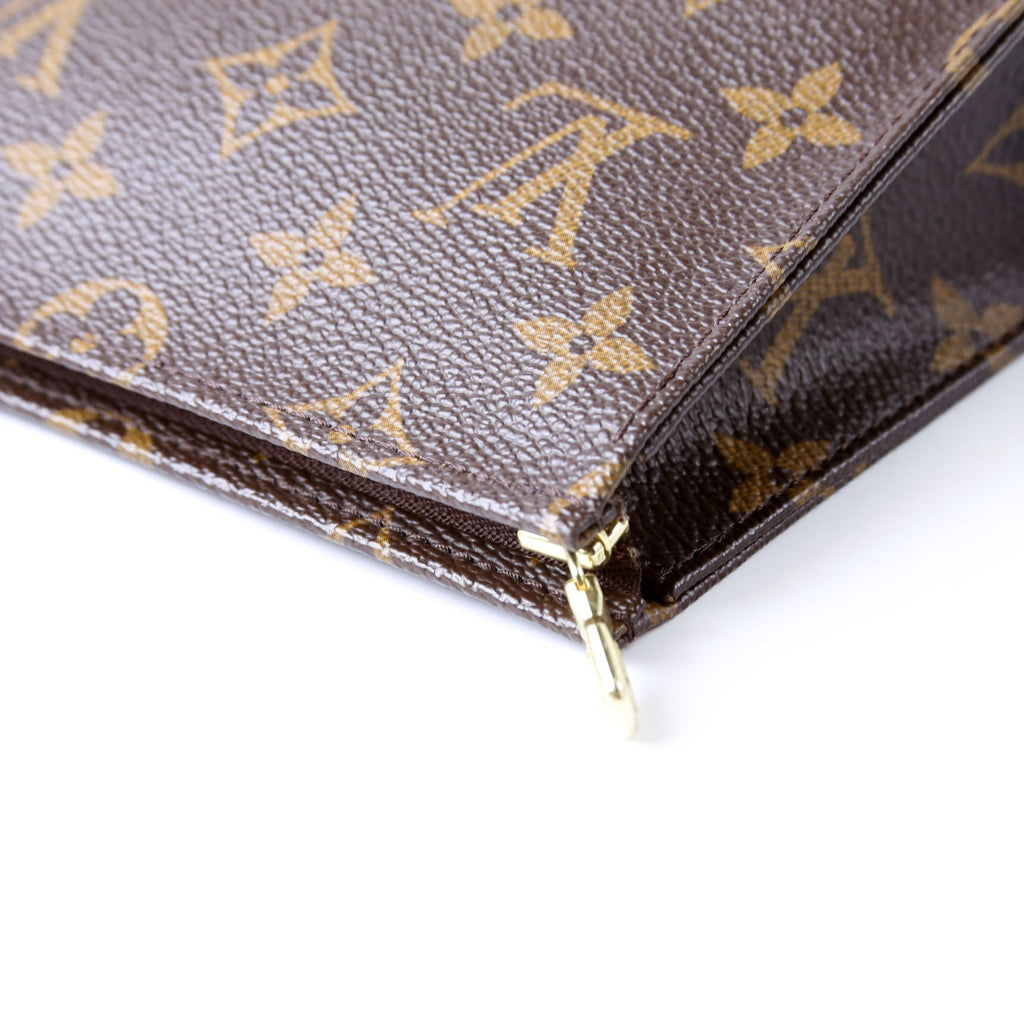 Toiletry Pouch 15 Monogram