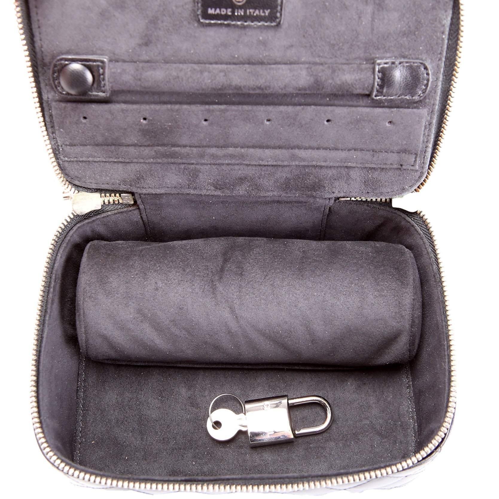 CC Quilted Jewelry Case Lambskin 15M Black