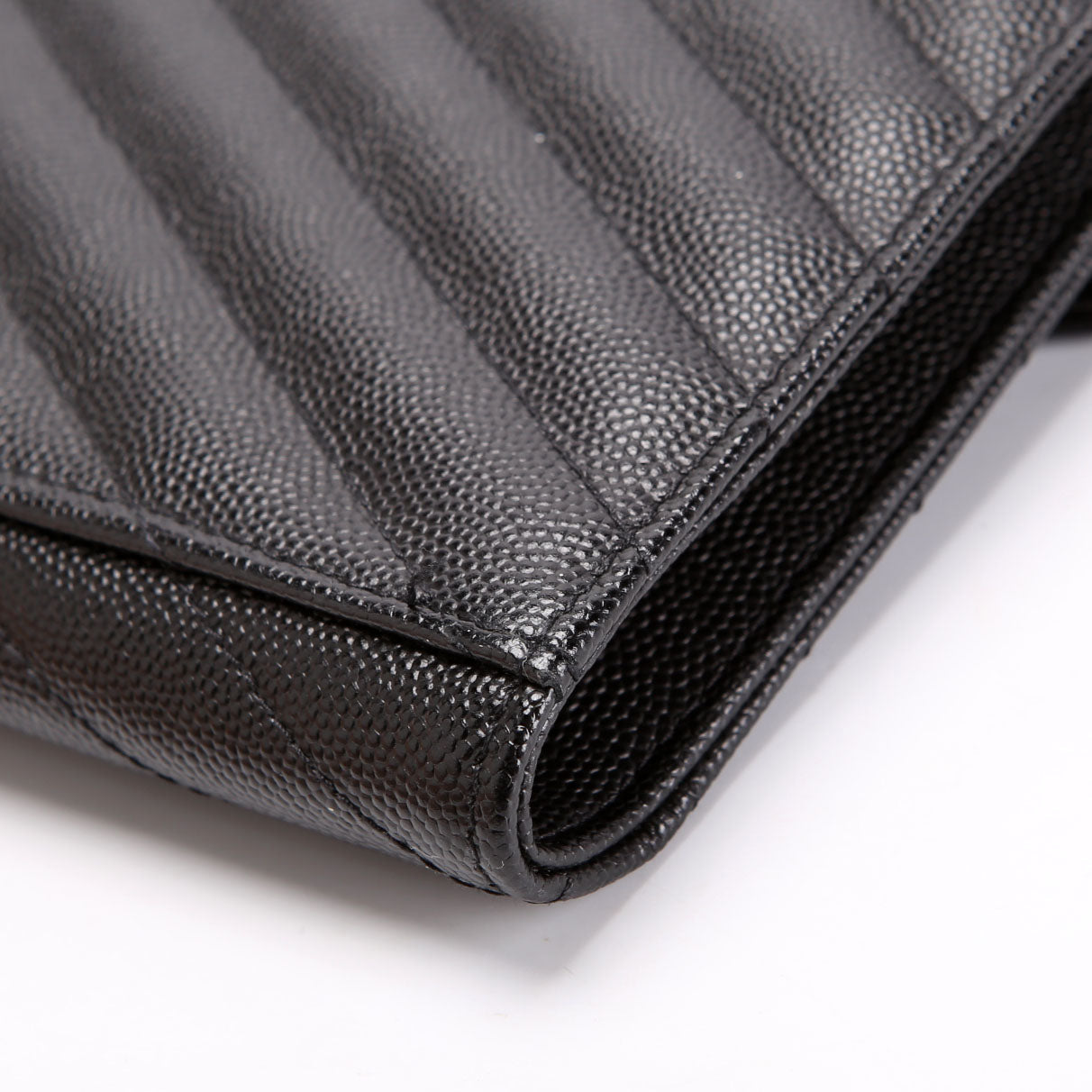 SAINT LAURENT 617662 Grain De Envelope Clutch Black/Gold