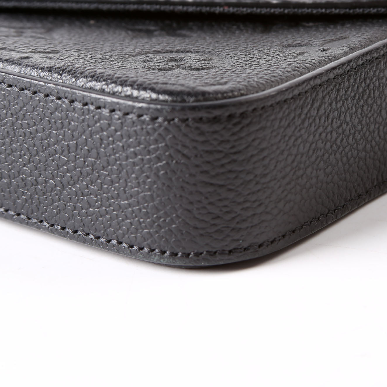 Pochette Felicie Empreinte Black