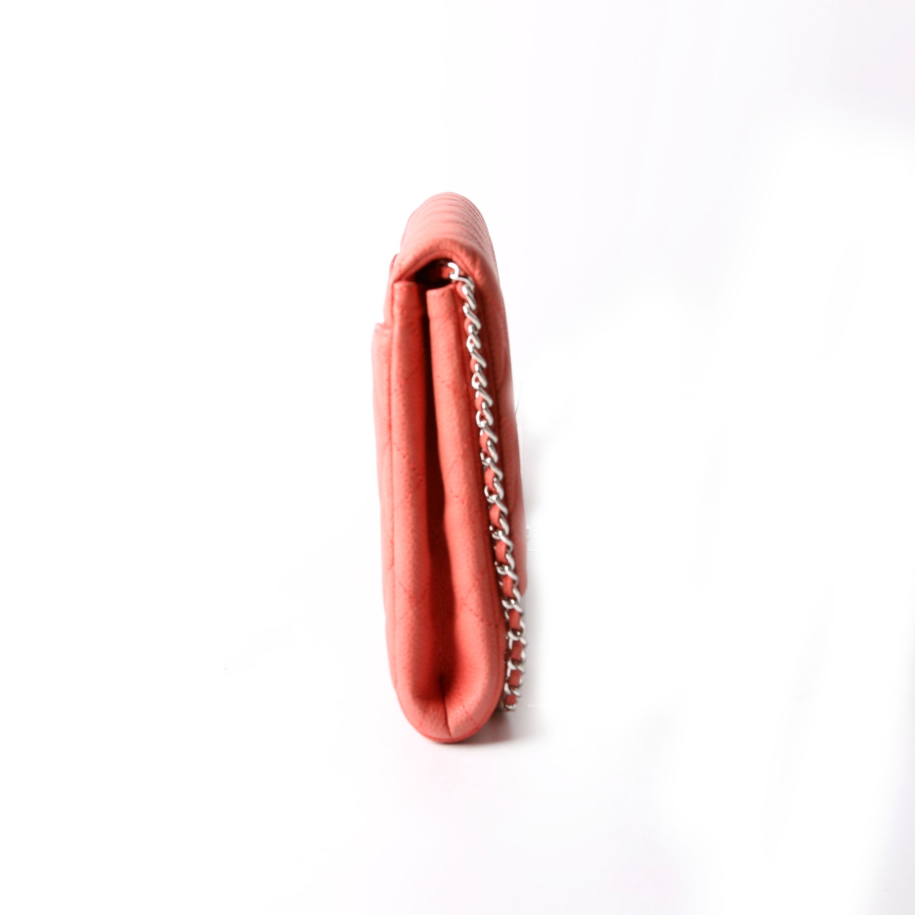 Classic Flap Clutch With Chain 18M