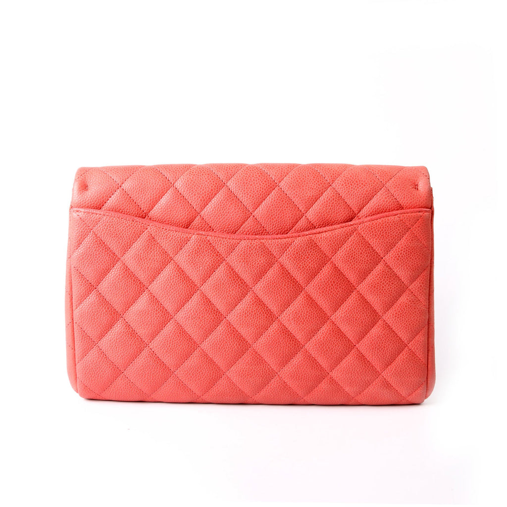 Classic Flap Clutch With Chain 18M