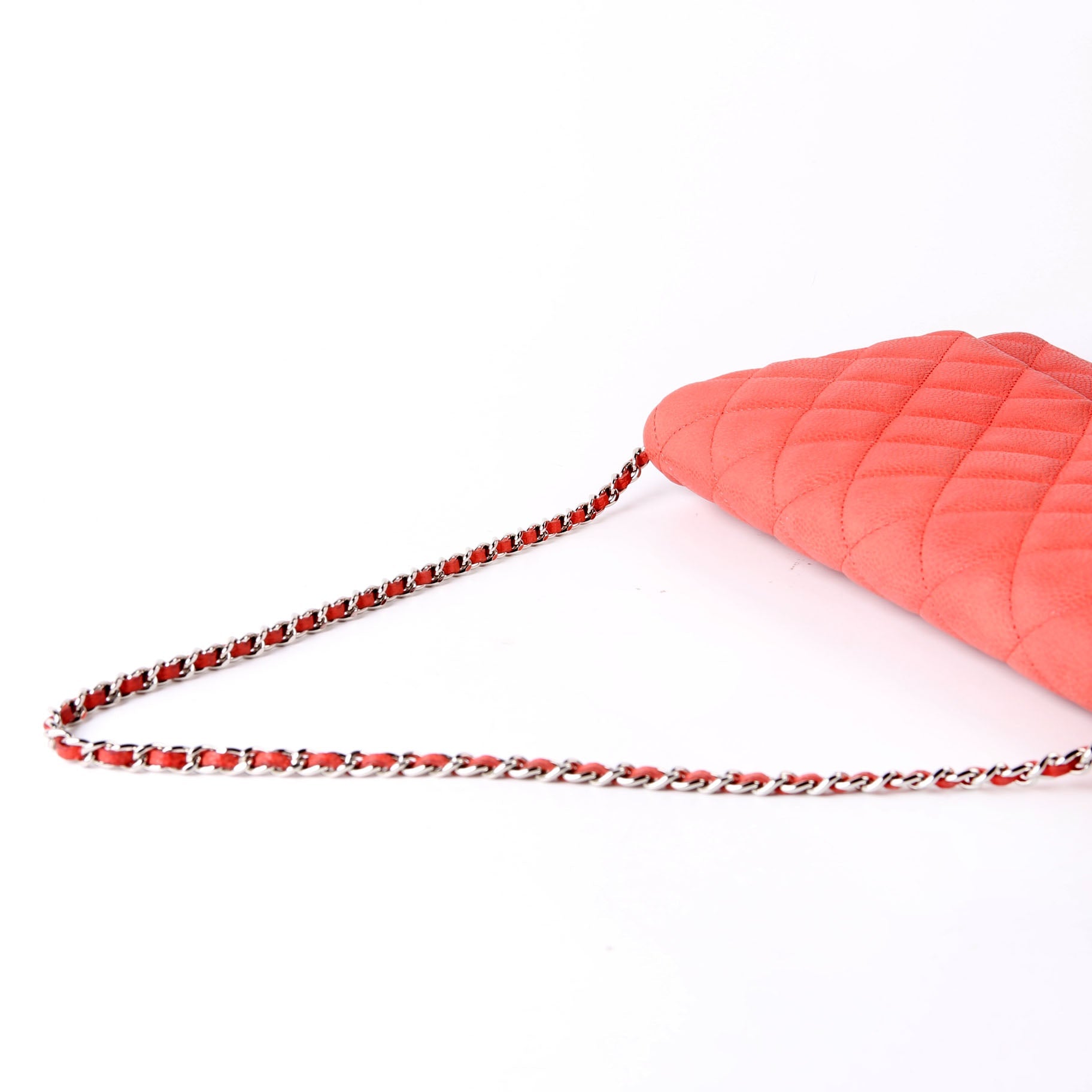 Classic Flap Clutch With Chain 18M