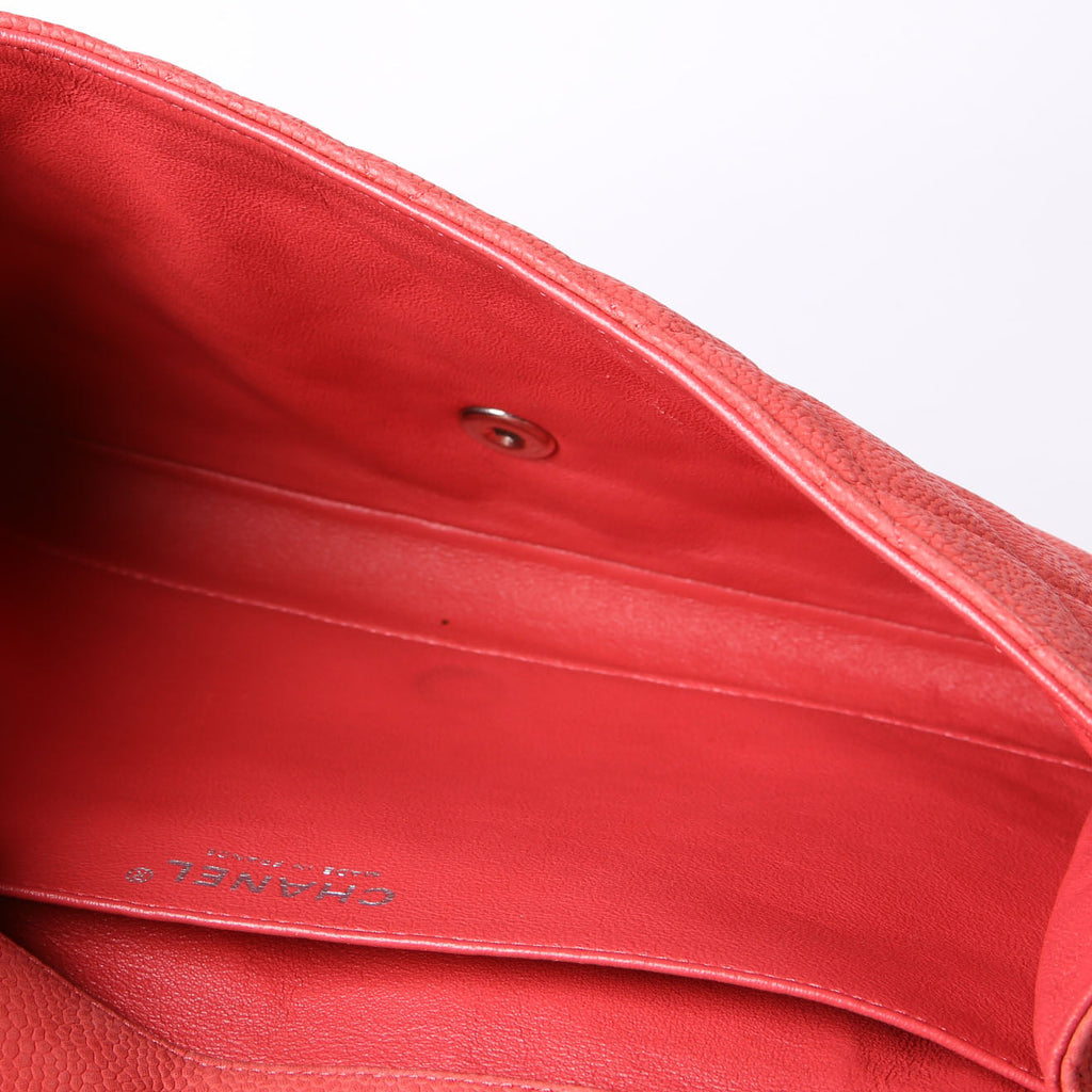 Classic Flap Clutch With Chain 18M