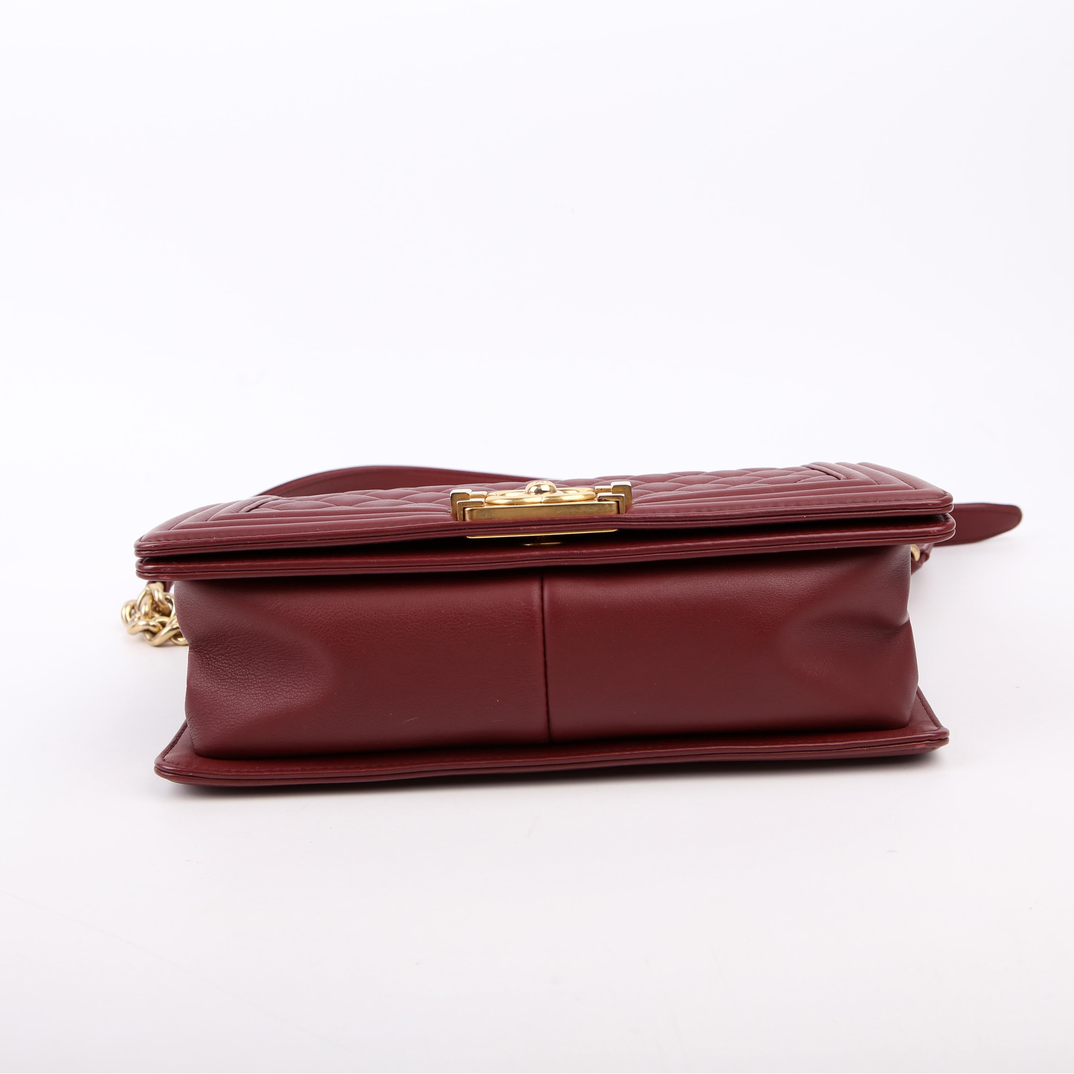 Boy Flap Medium Old Lambskin 21M Burgundy