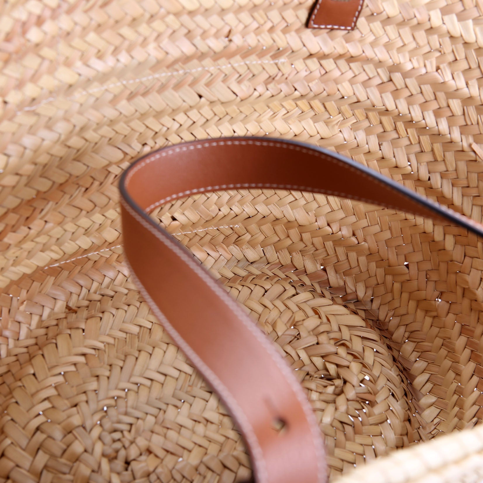 Raffia Basket Tote Medium Brown