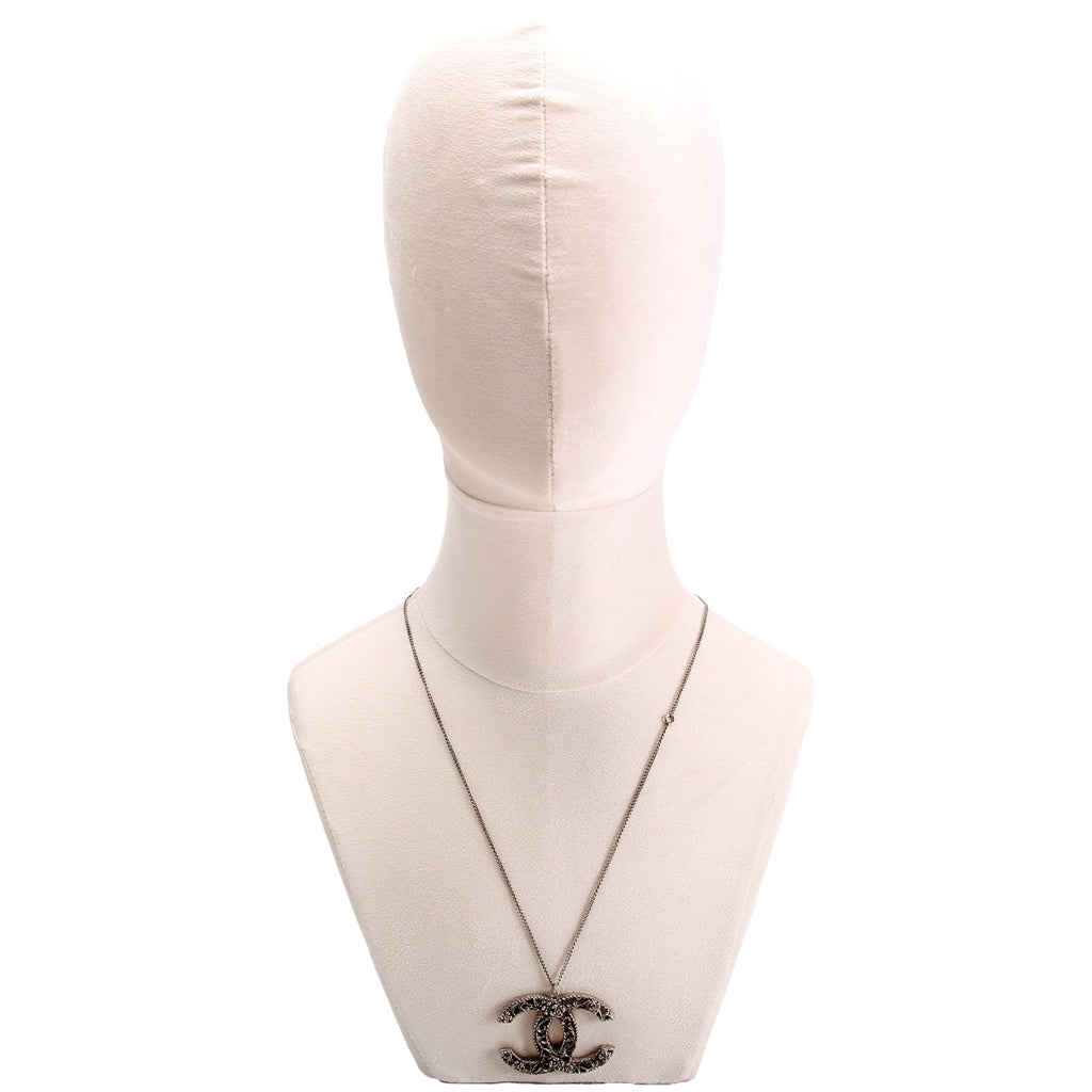 CC Floral Pendant Necklace Silver
