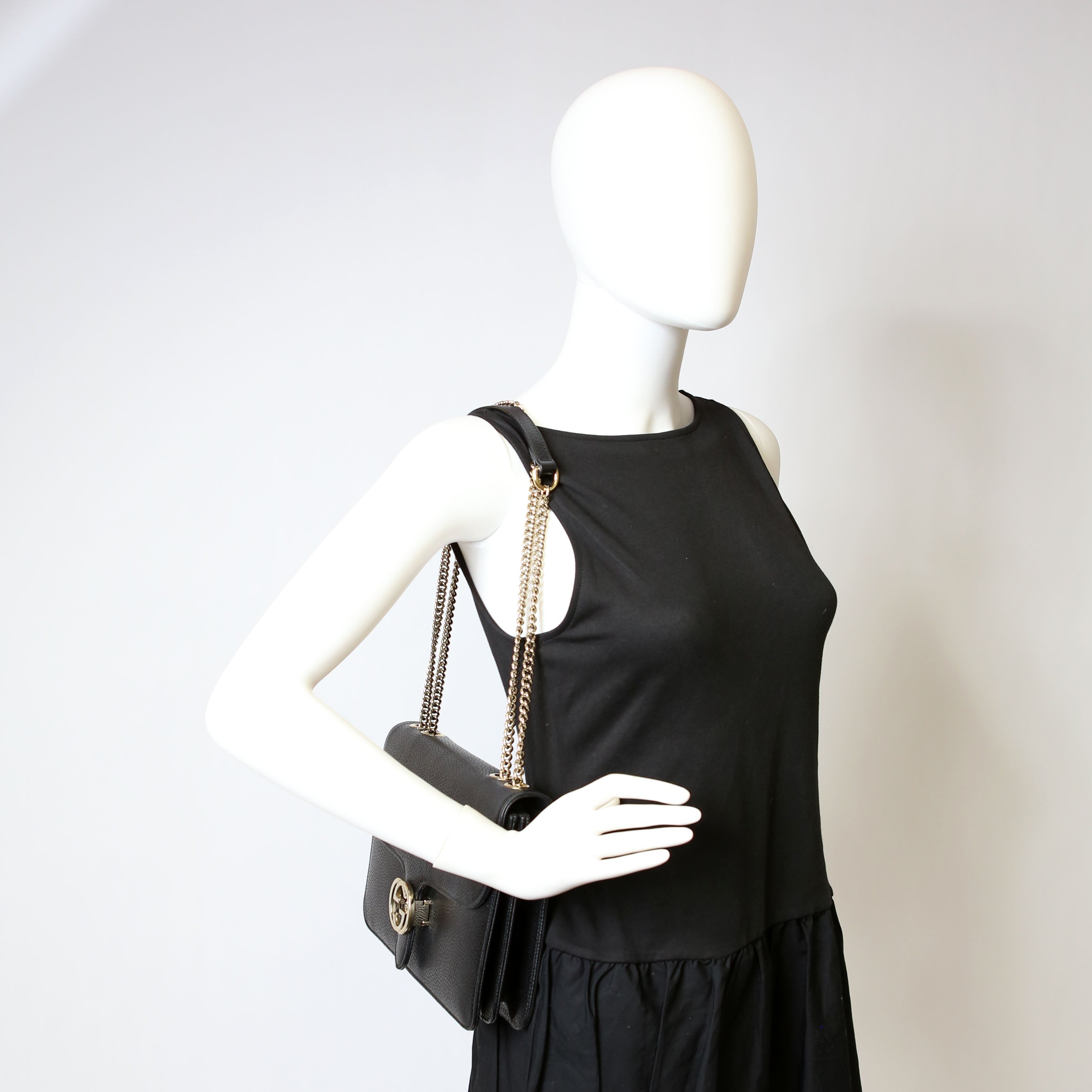 Gucci 510303 Interlocking GG Shoulder Black