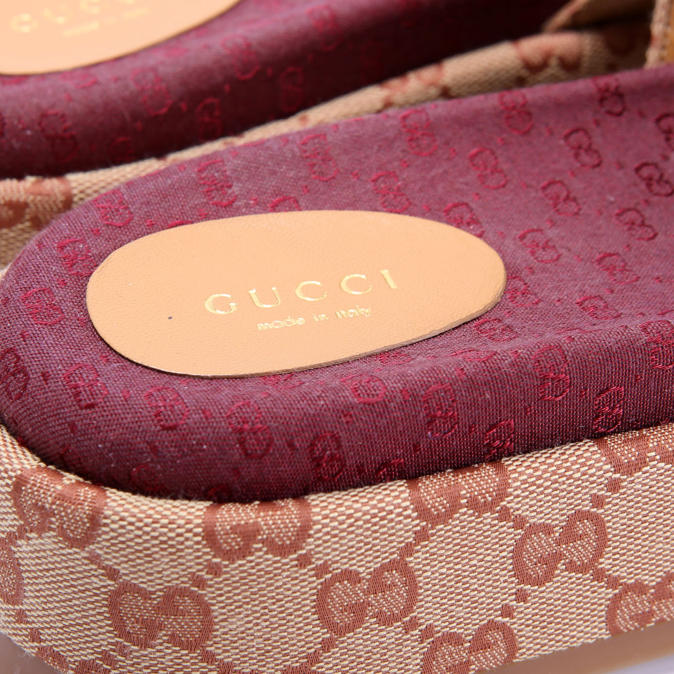 Gucci GG Canvas Platform Slides Size 41 Beige/Burgundy