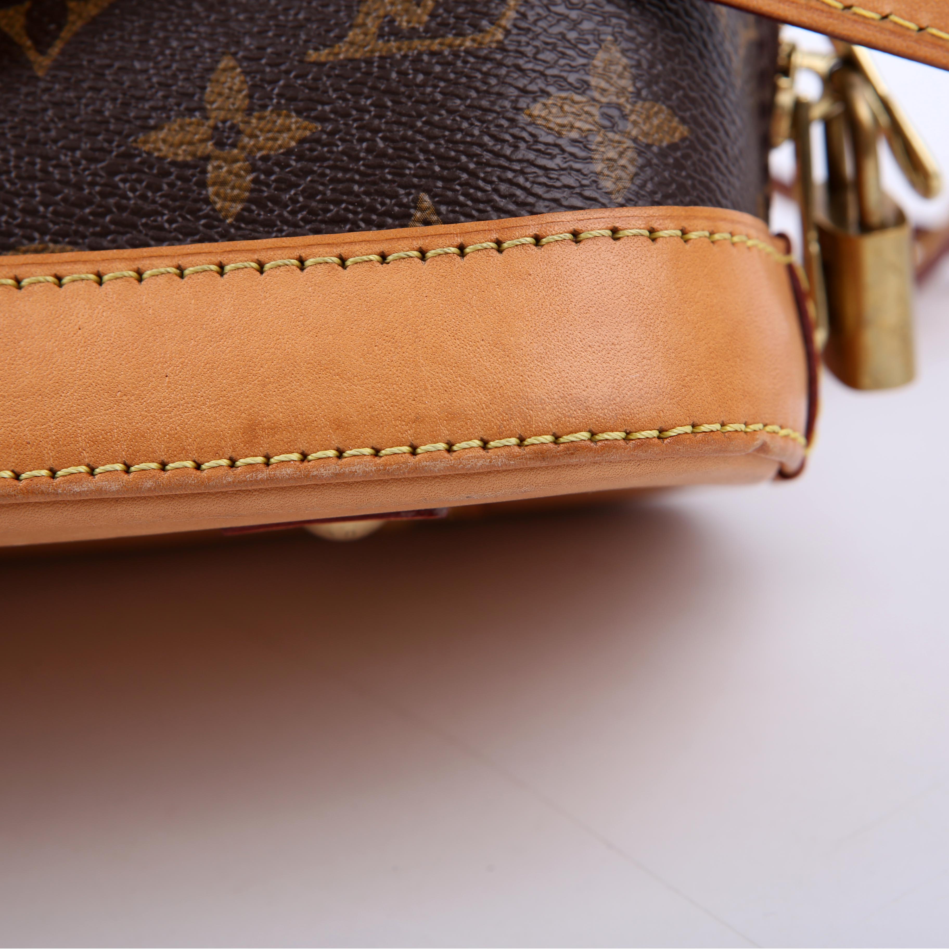 Alma BB Monogram World Tour