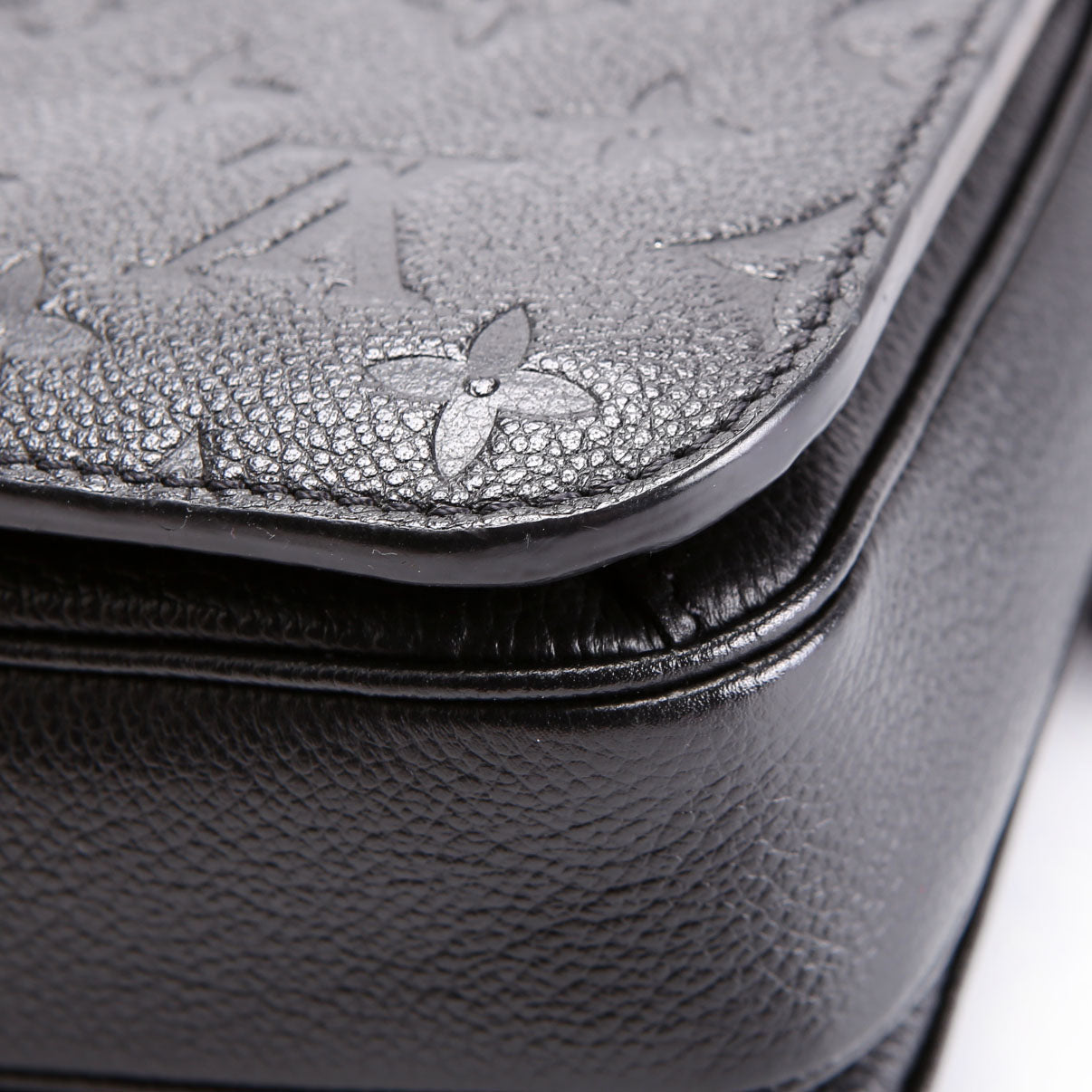 Pochette Metis Empreinte Black