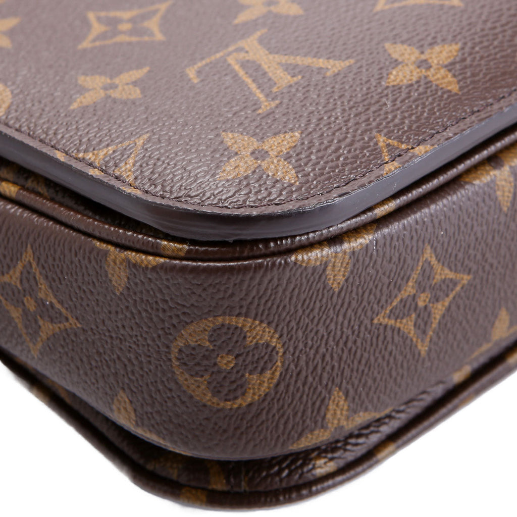Pochette Metis Monogram