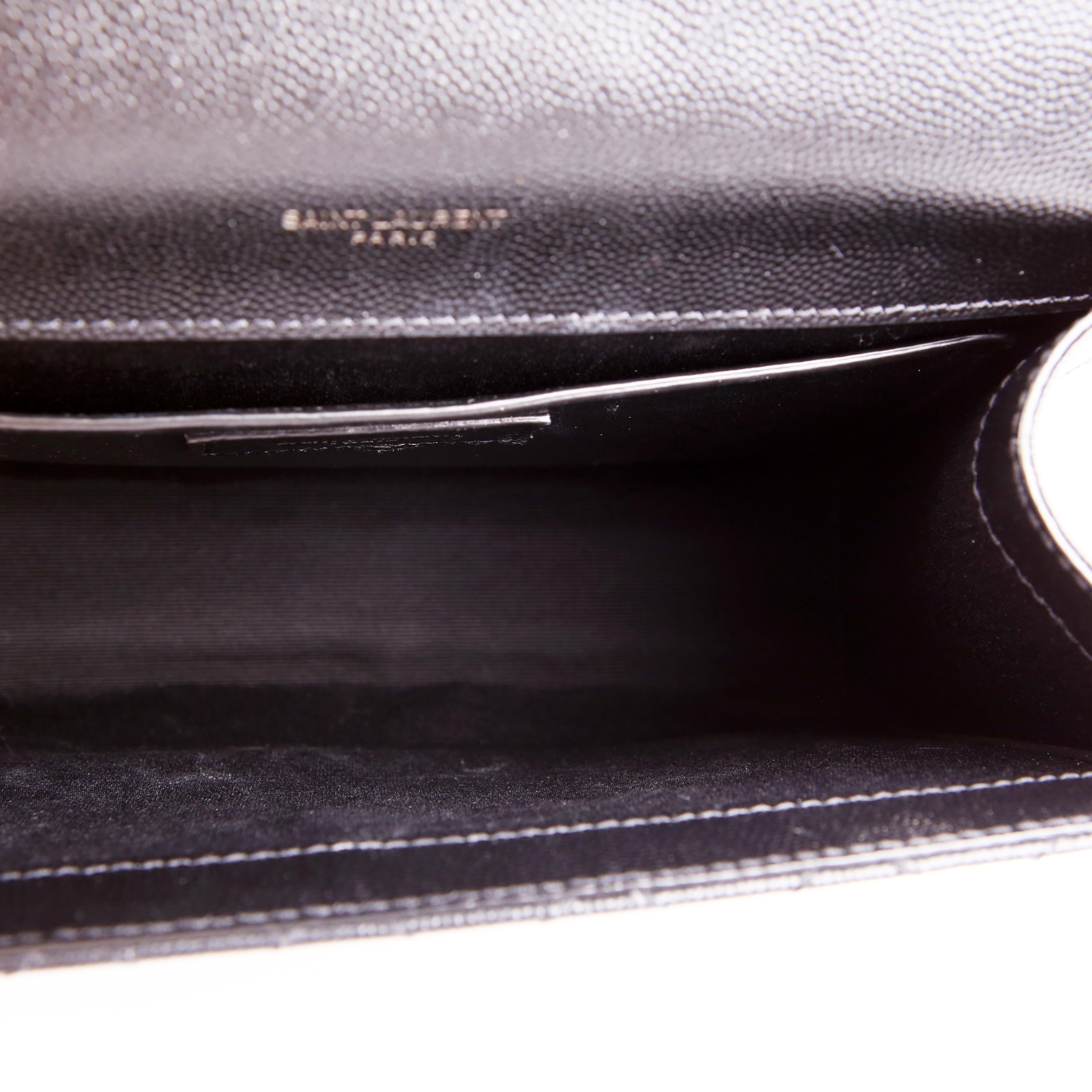 SAINT LAURENT Envelope Medium Tri-Quilt 600185 Black