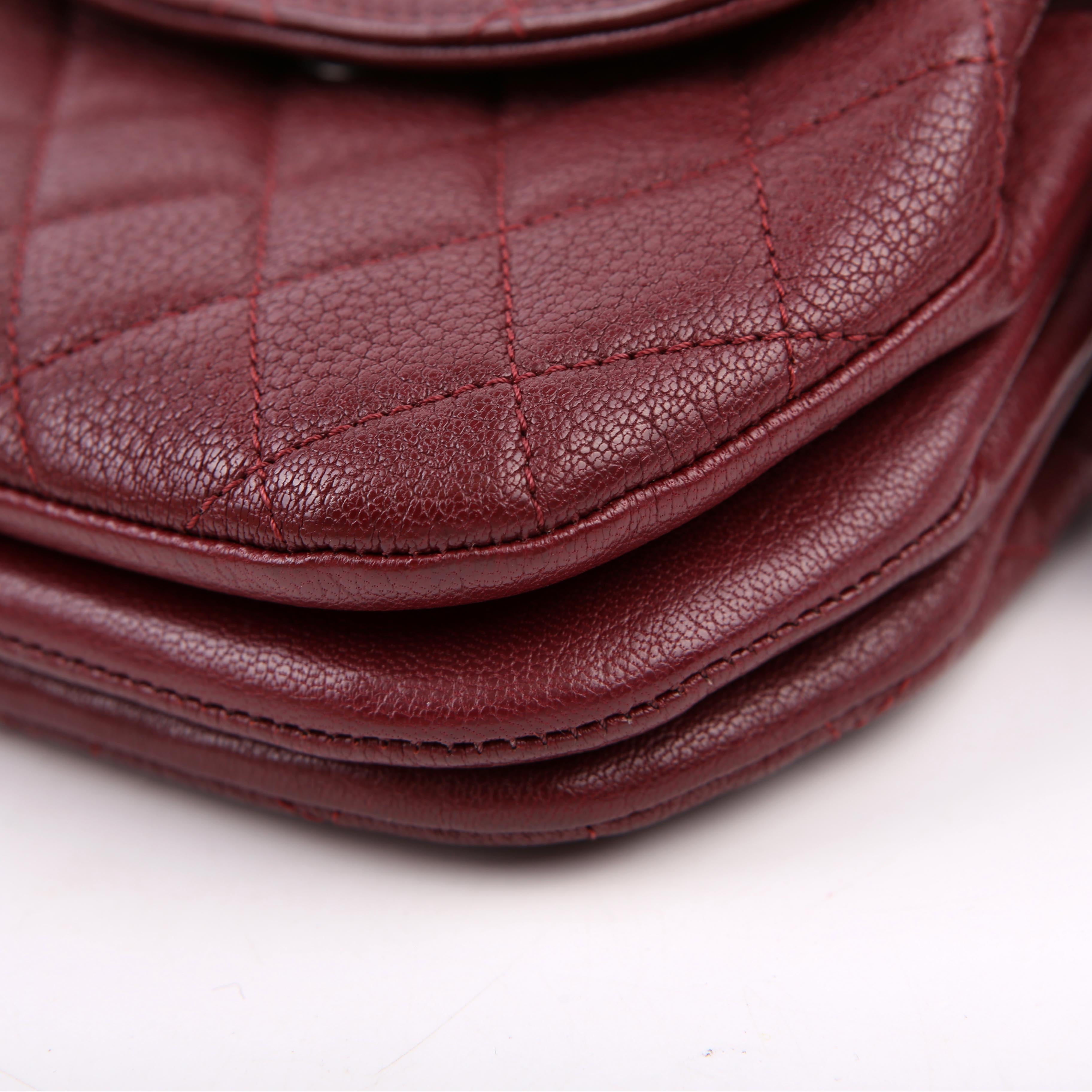 Waiter Flap Bag Caviar 21M Burgundy