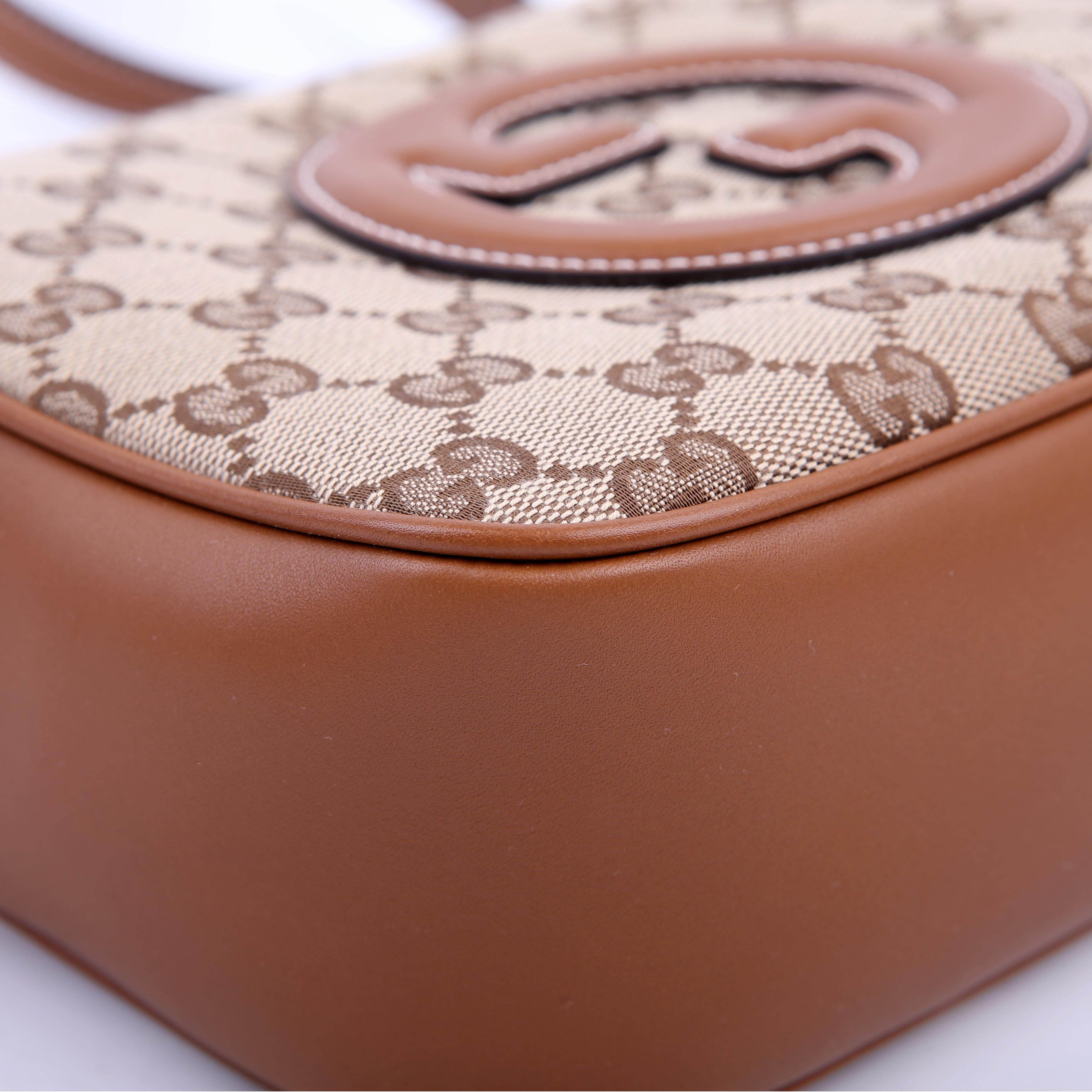 820429 Blondie GG Canvas Small Shoulder Bag Brown