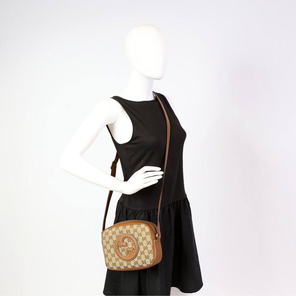 820429 Blondie GG Canvas Small Shoulder Bag Brown