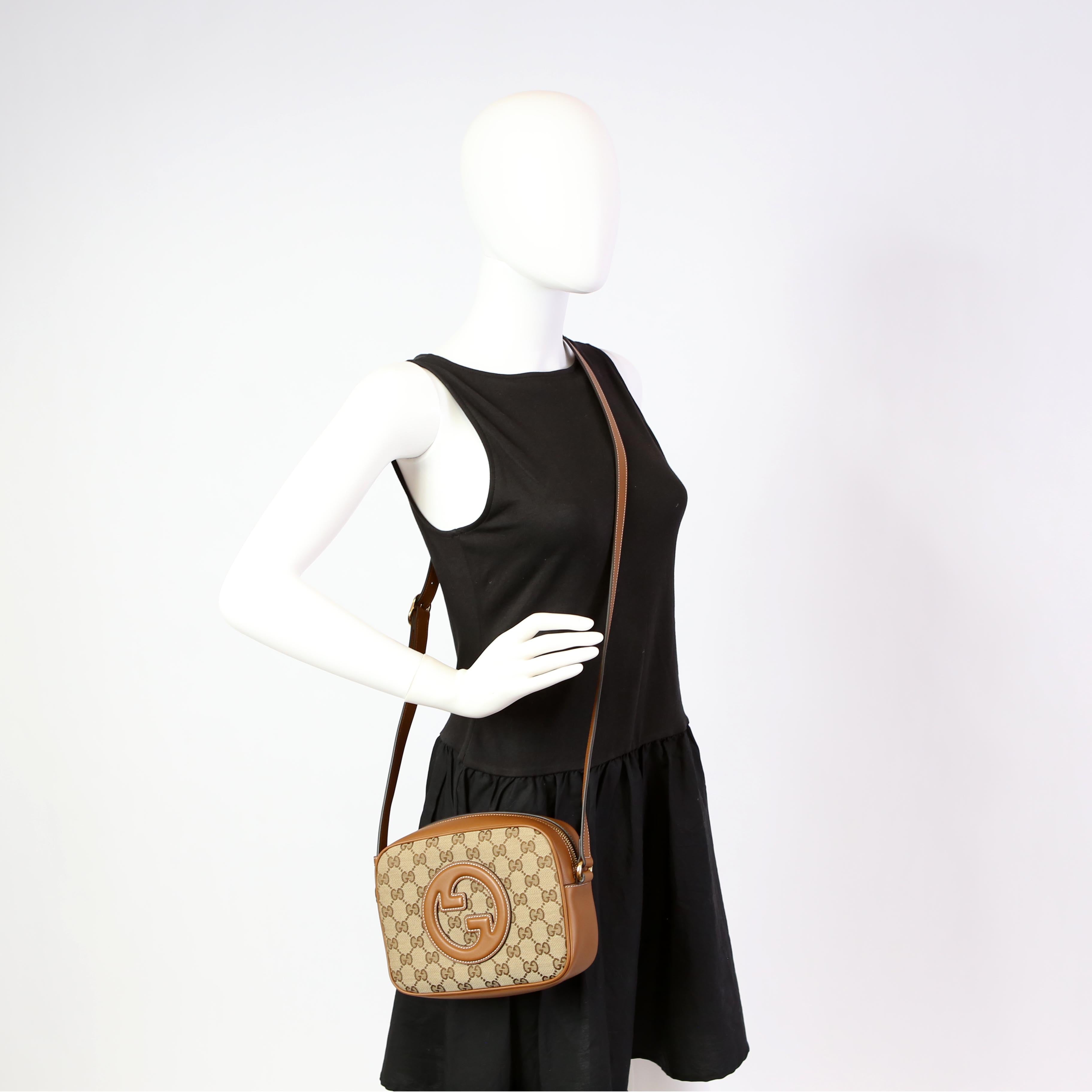 820429 Blondie GG Canvas Small Shoulder Bag Brown