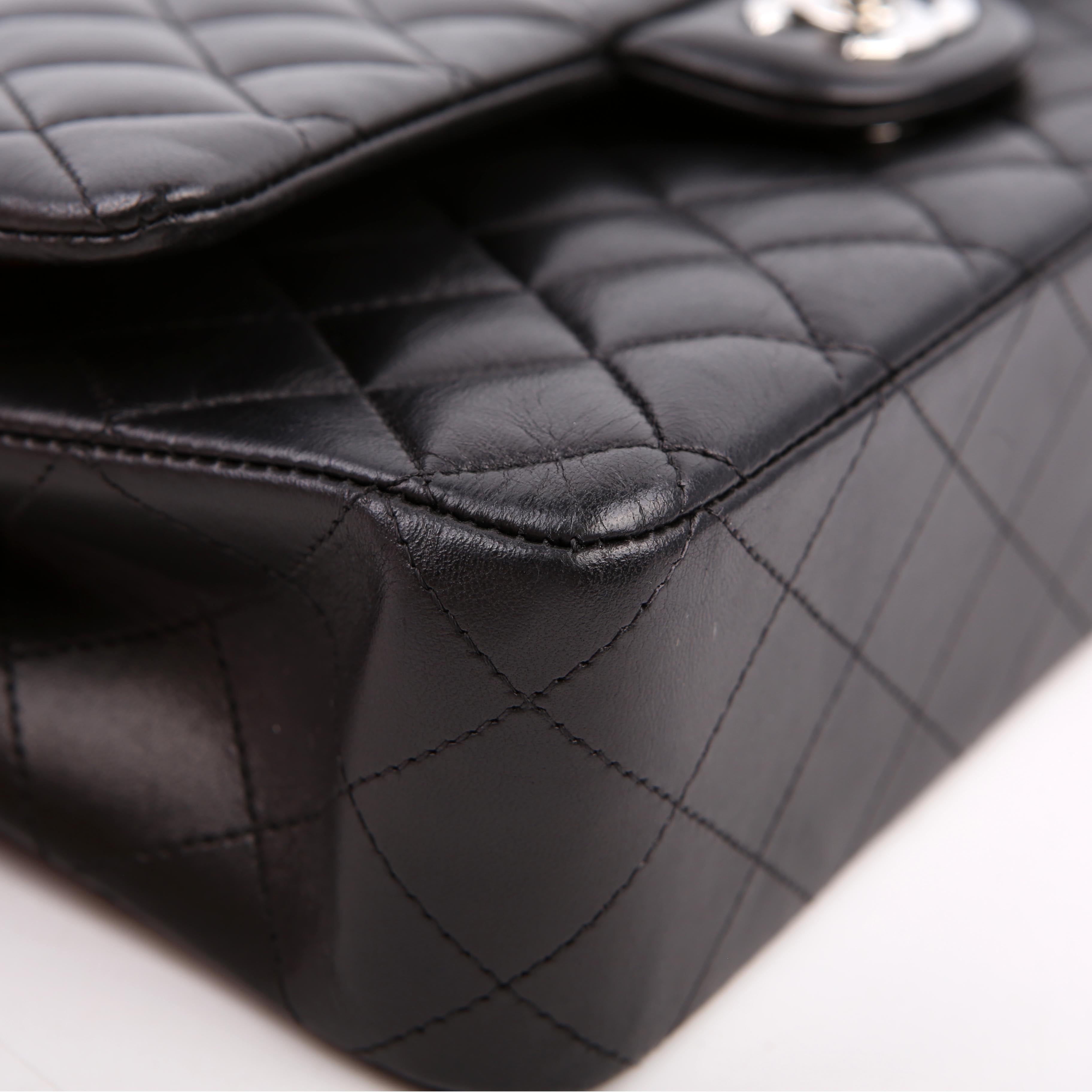 Classic Flap Medium Lambskin Black