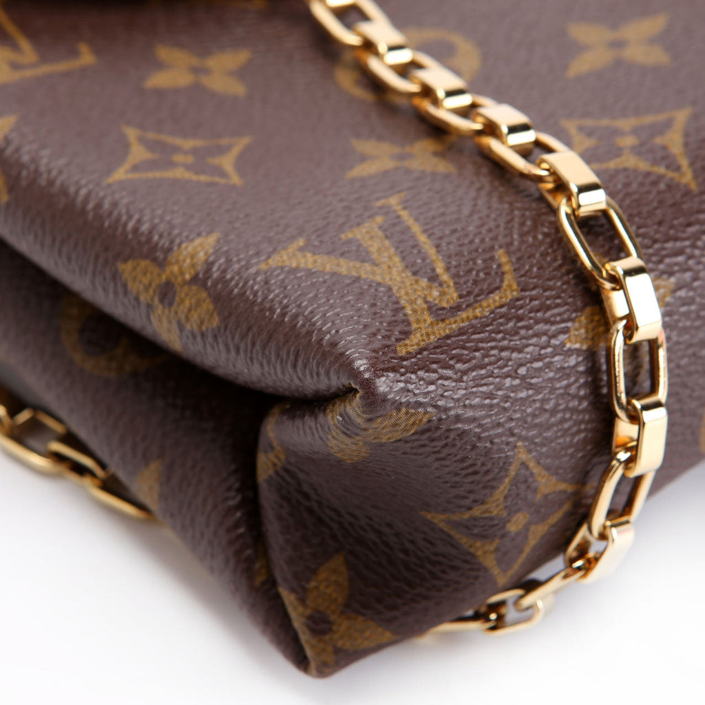 Pallas Chain Monogram