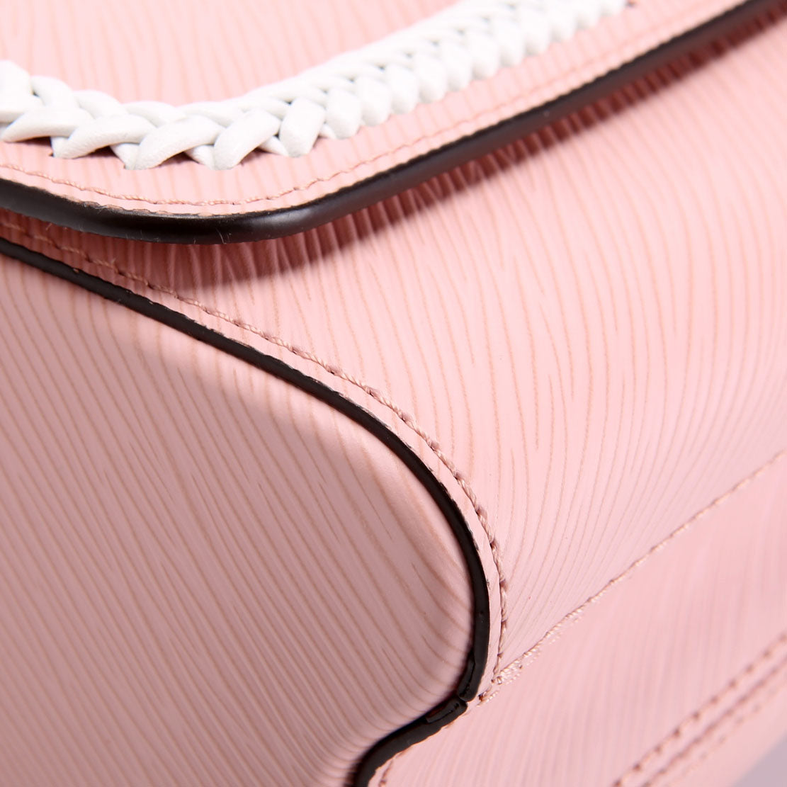 Twist MM Whipstitch Heart Epi Pink/White
