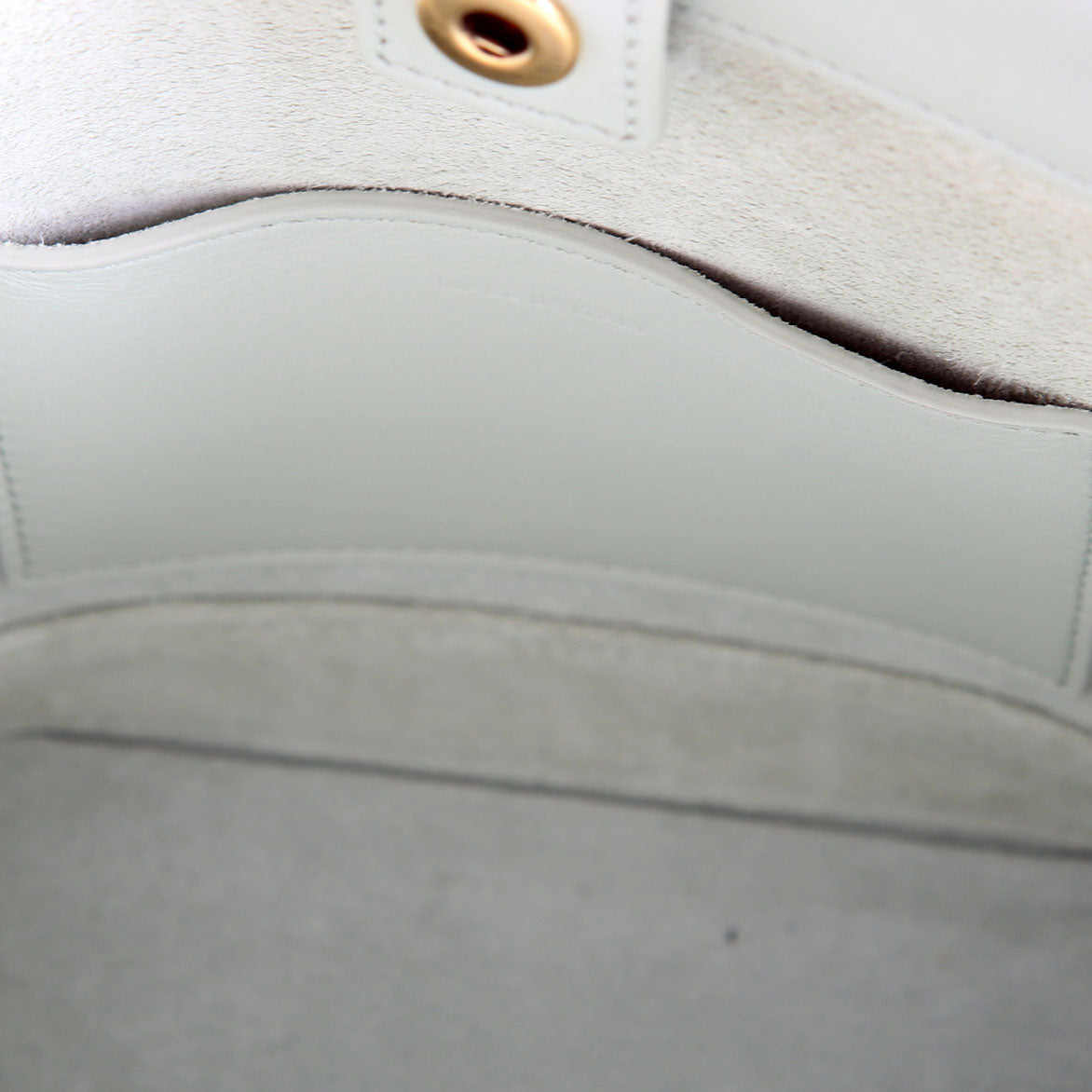 Cuir Triomphe Small Bucket Bag Seafoam