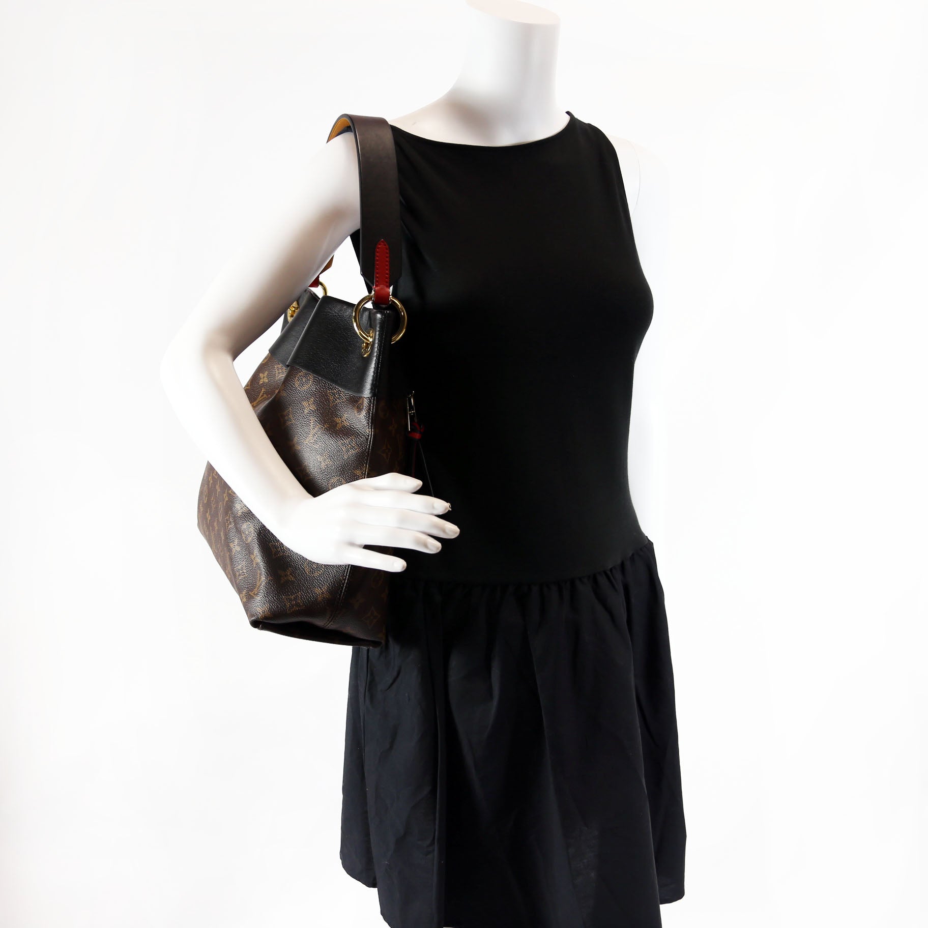 Tuileries Hobo Monogram