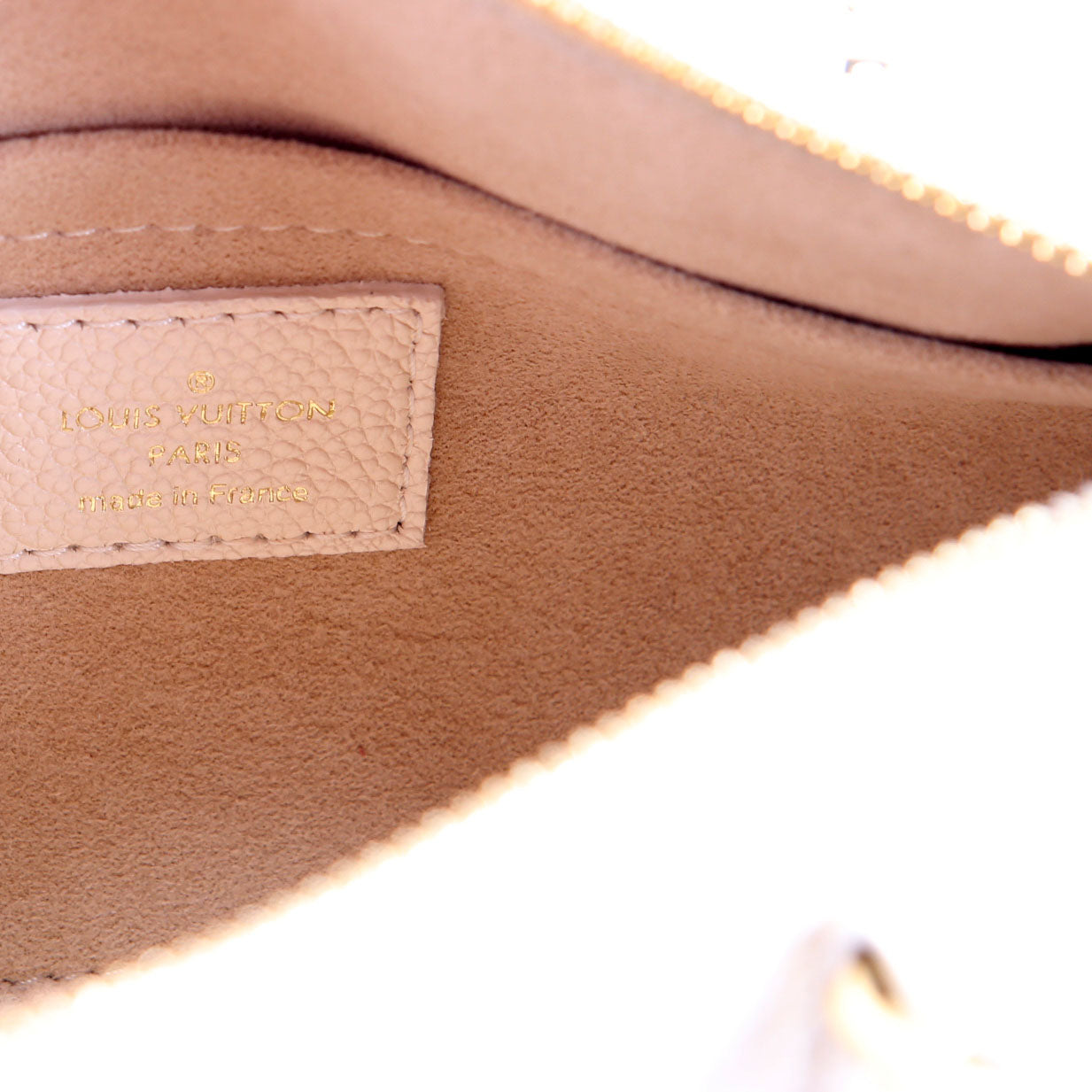 Papillon BB Empreinte Cream
