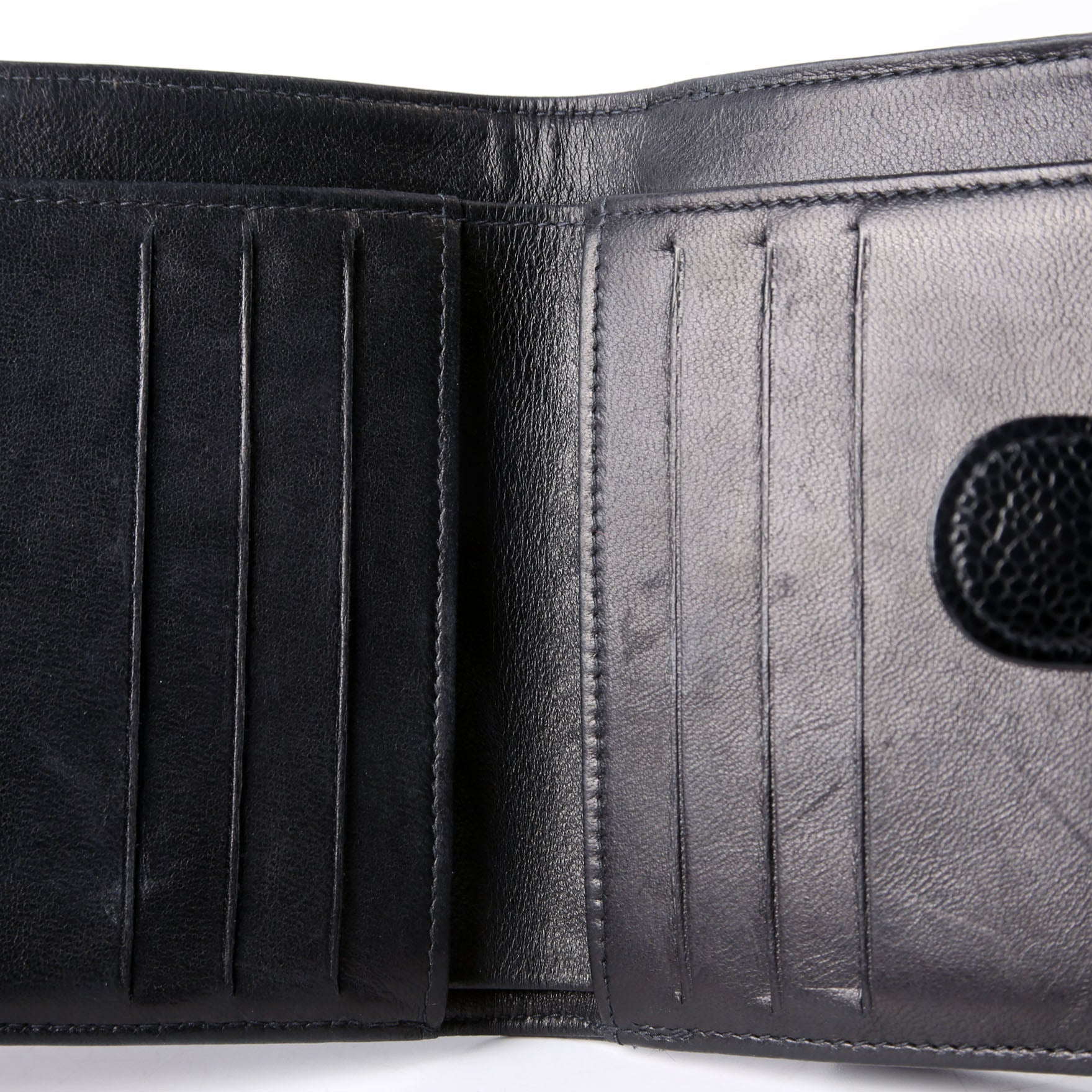 Timeless Compact Wallet Caviar Vintage Black