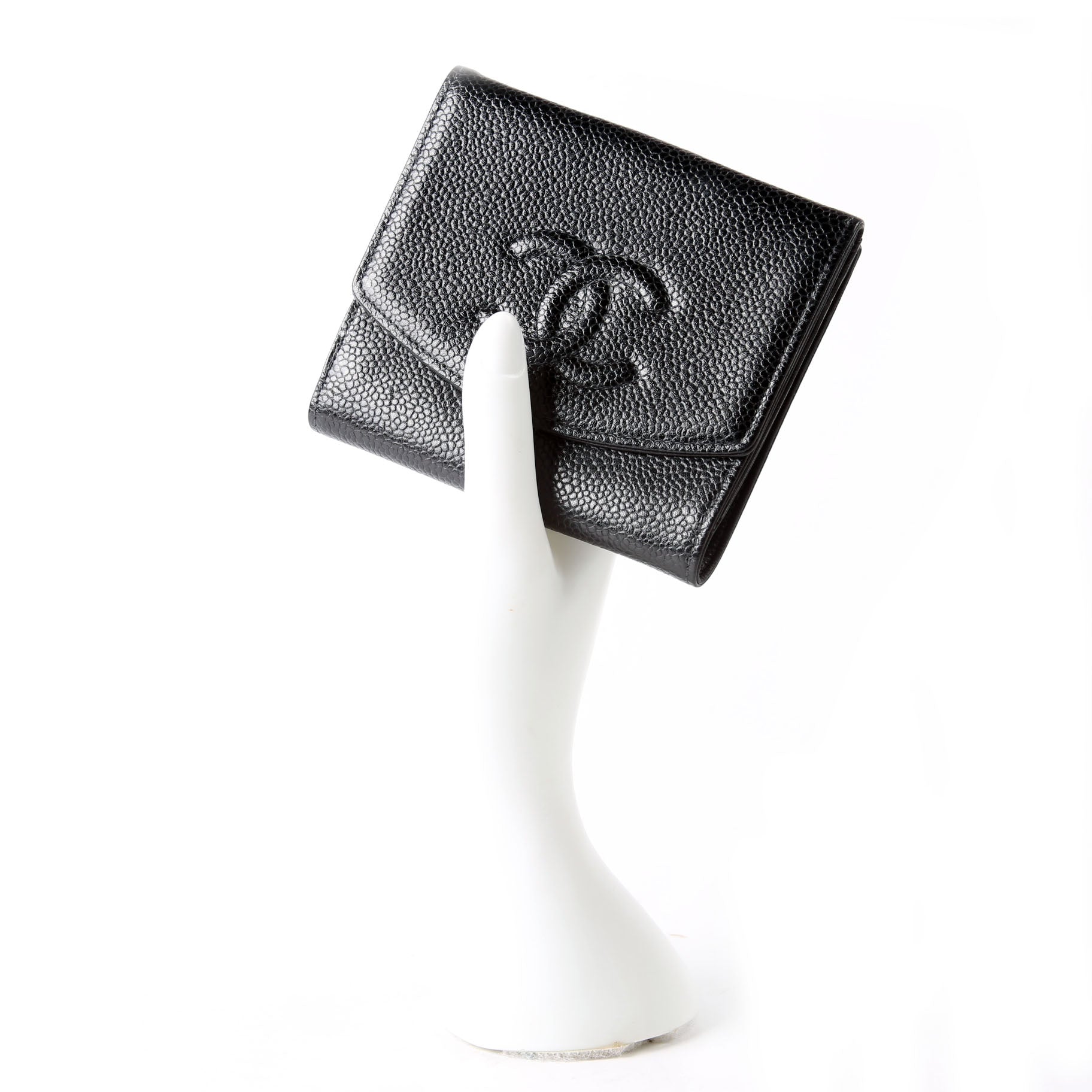 Timeless Compact Wallet Caviar Vintage Black