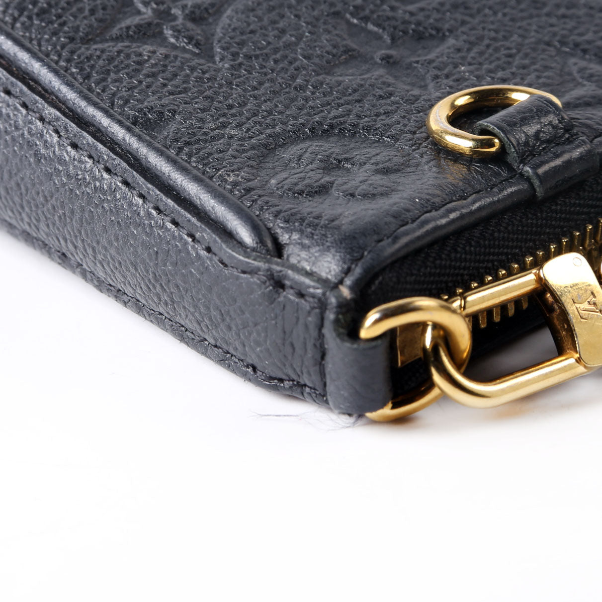 Easy Pouch On Strap Empreinte Black