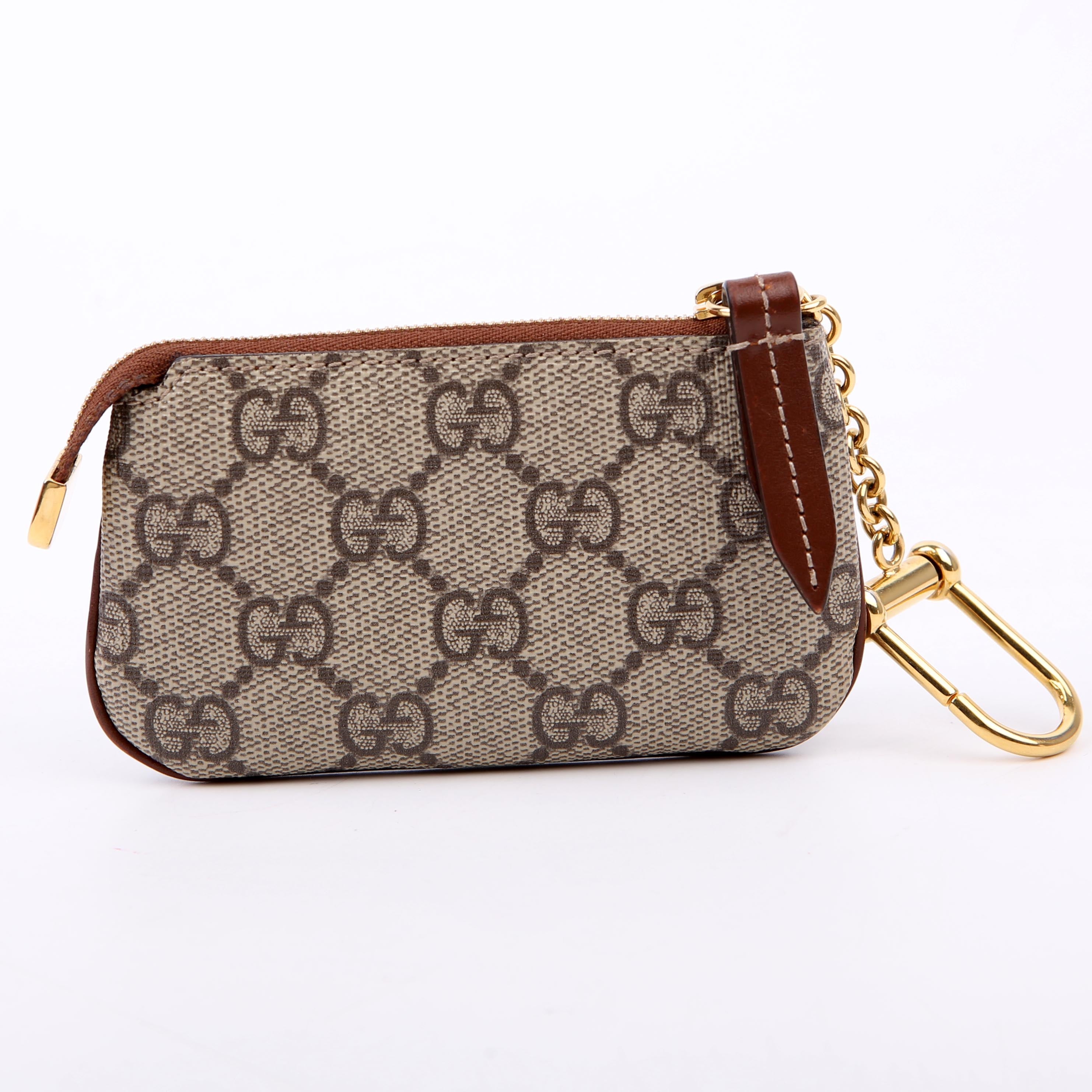 Gucci 447964 GG Supreme Key Case