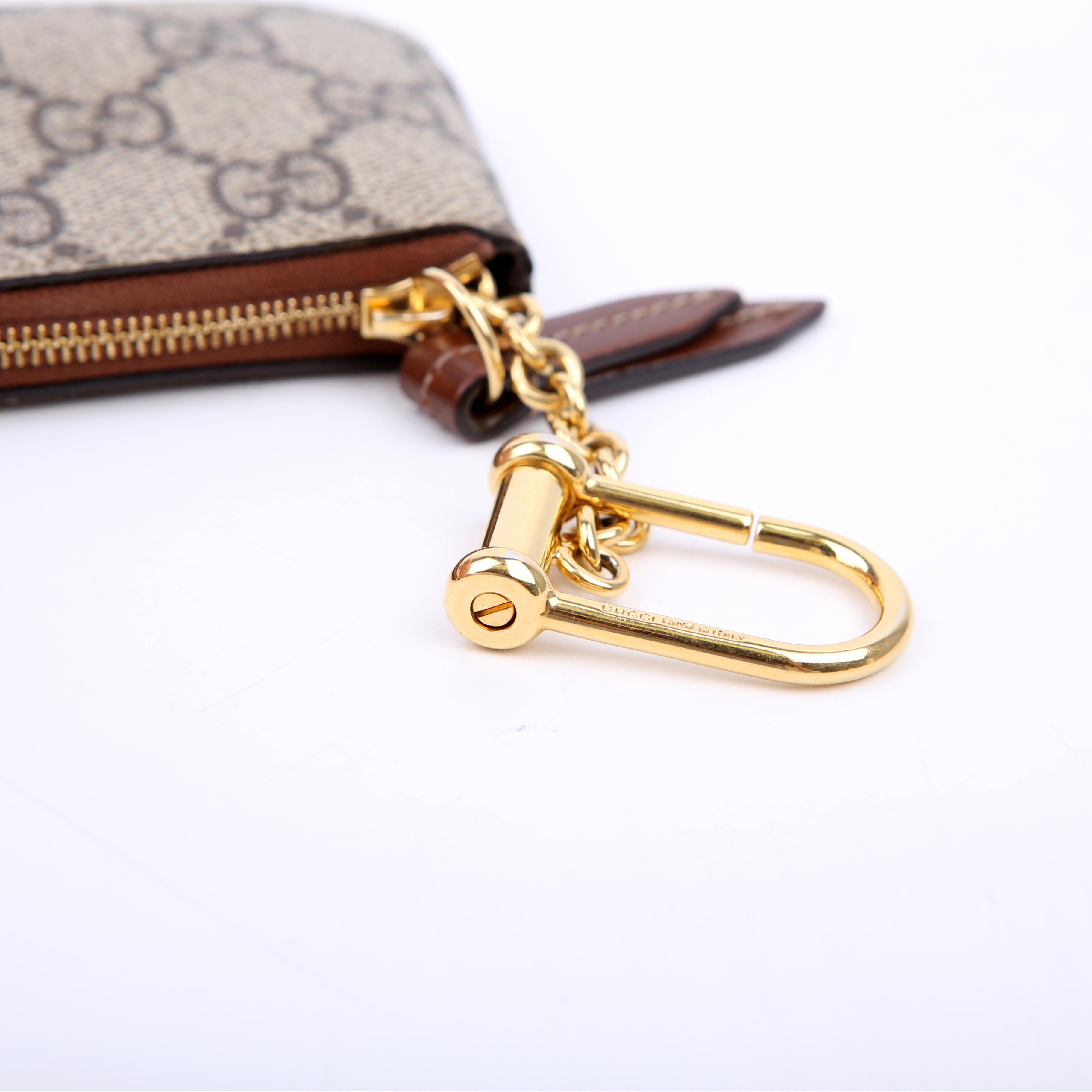 Gucci 447964 GG Supreme Key Case