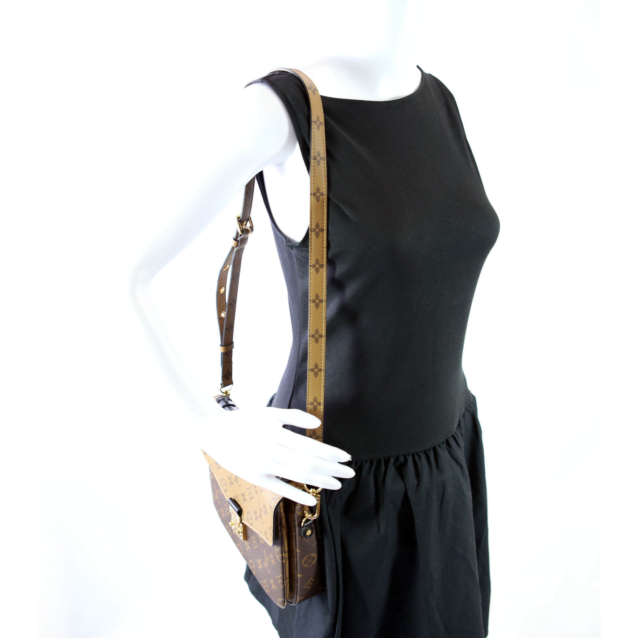 Pochette Metis Reverse Monogram Brown/Beige/Black