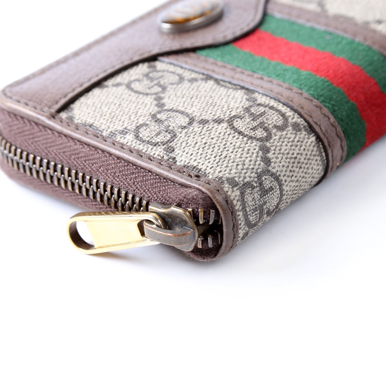 Gucci 597613 GG Supreme Zip Around Card Case Brown