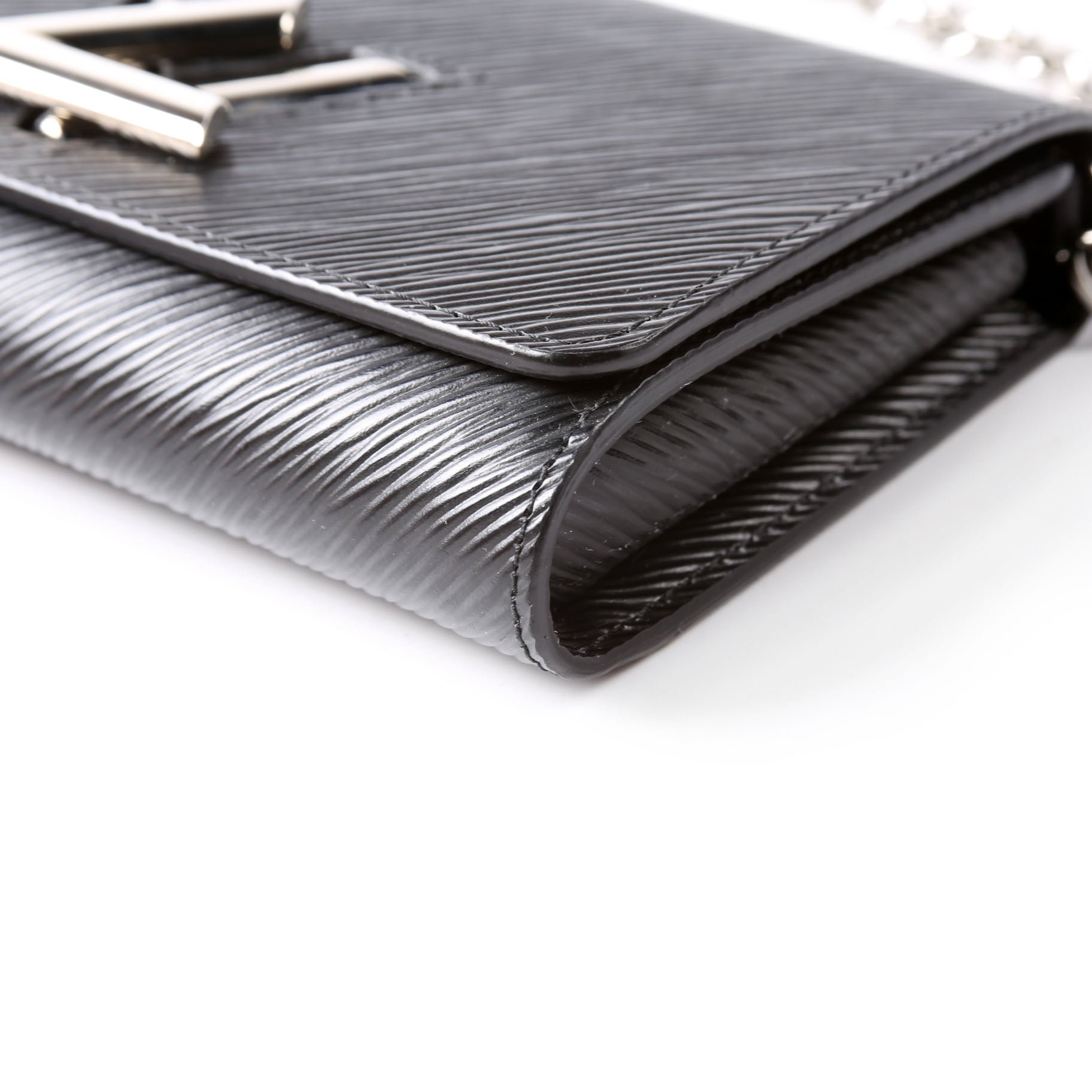 Twist Chain Wallet Epi Black/Silver