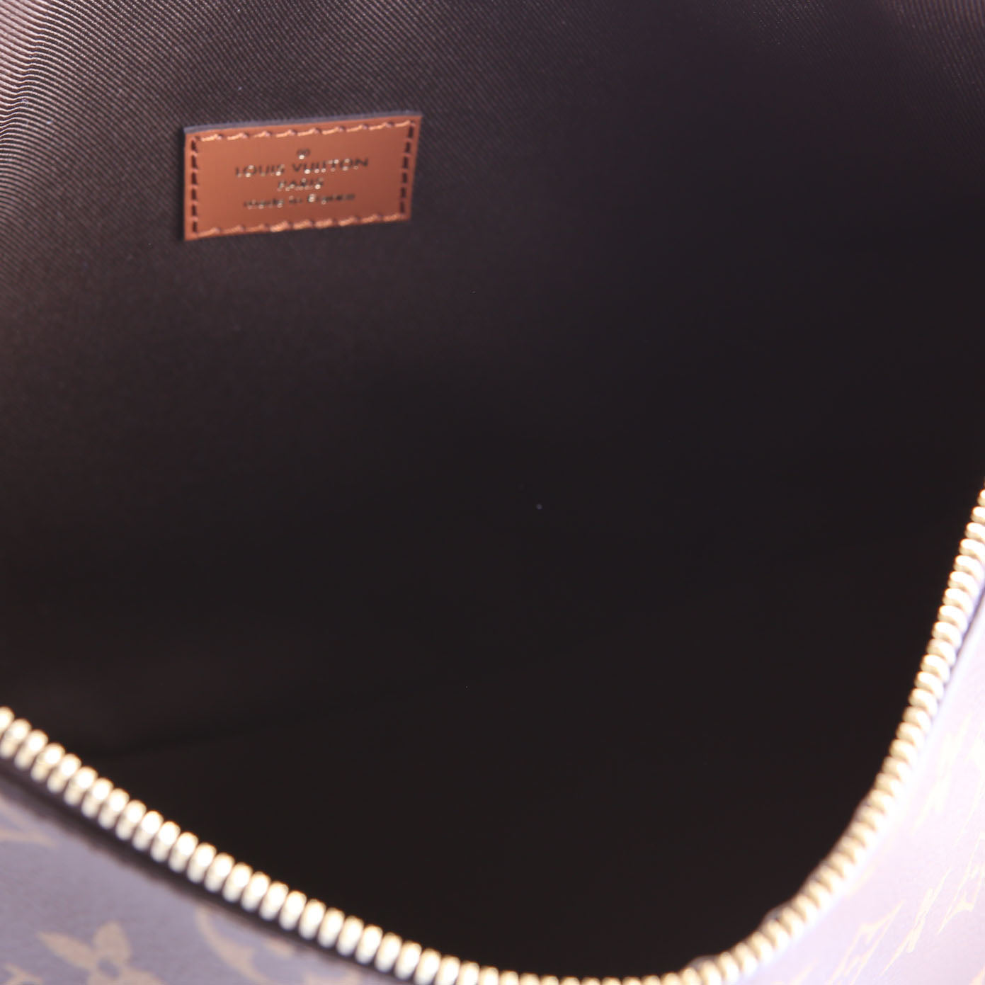 Loop Hobo Reverse Monogram